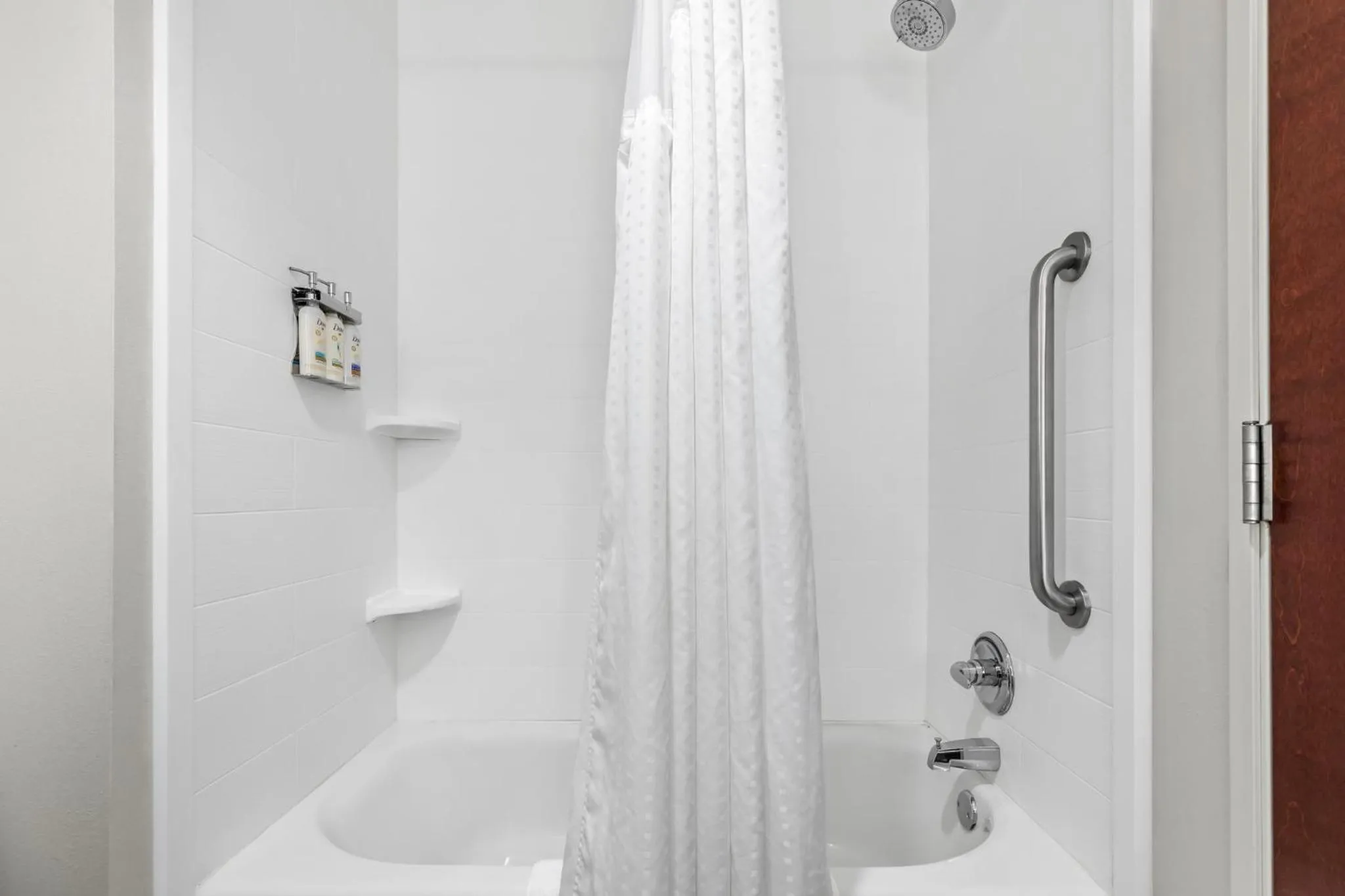 Photo of the whole room in Holiday Inn Express Florence Northeast by IHG