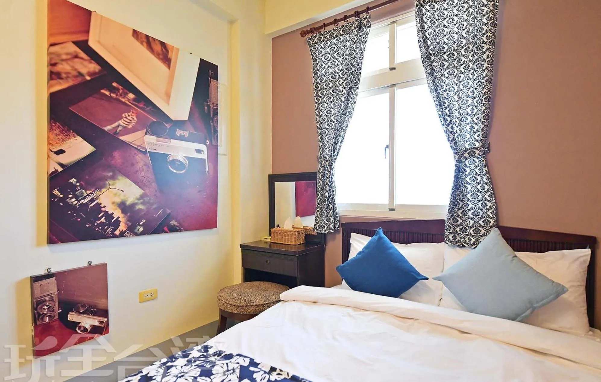 Photo of the whole room, Bed in Yan Hai De Dai B&B