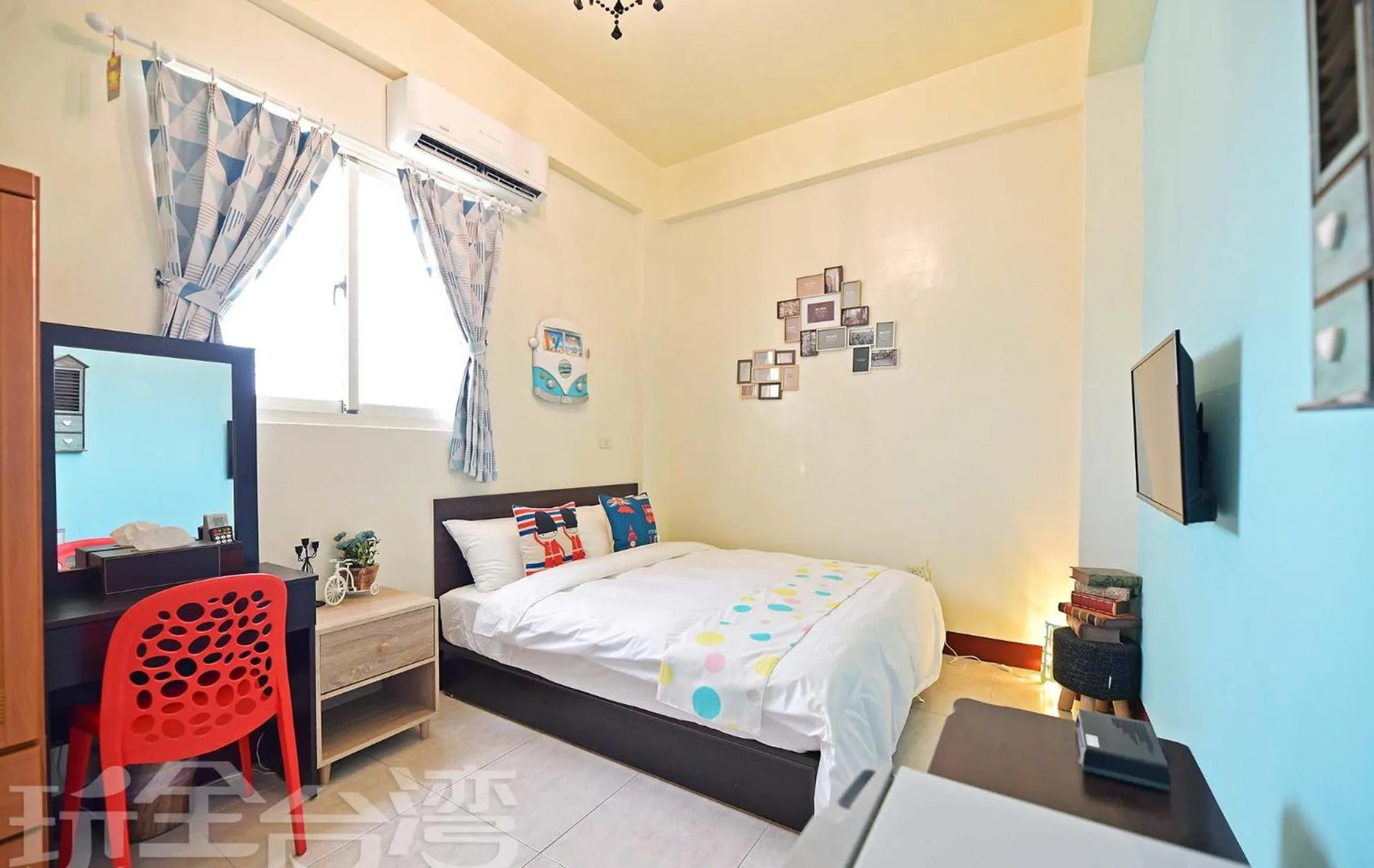 TV and multimedia, Bed in Yan Hai De Dai B&B