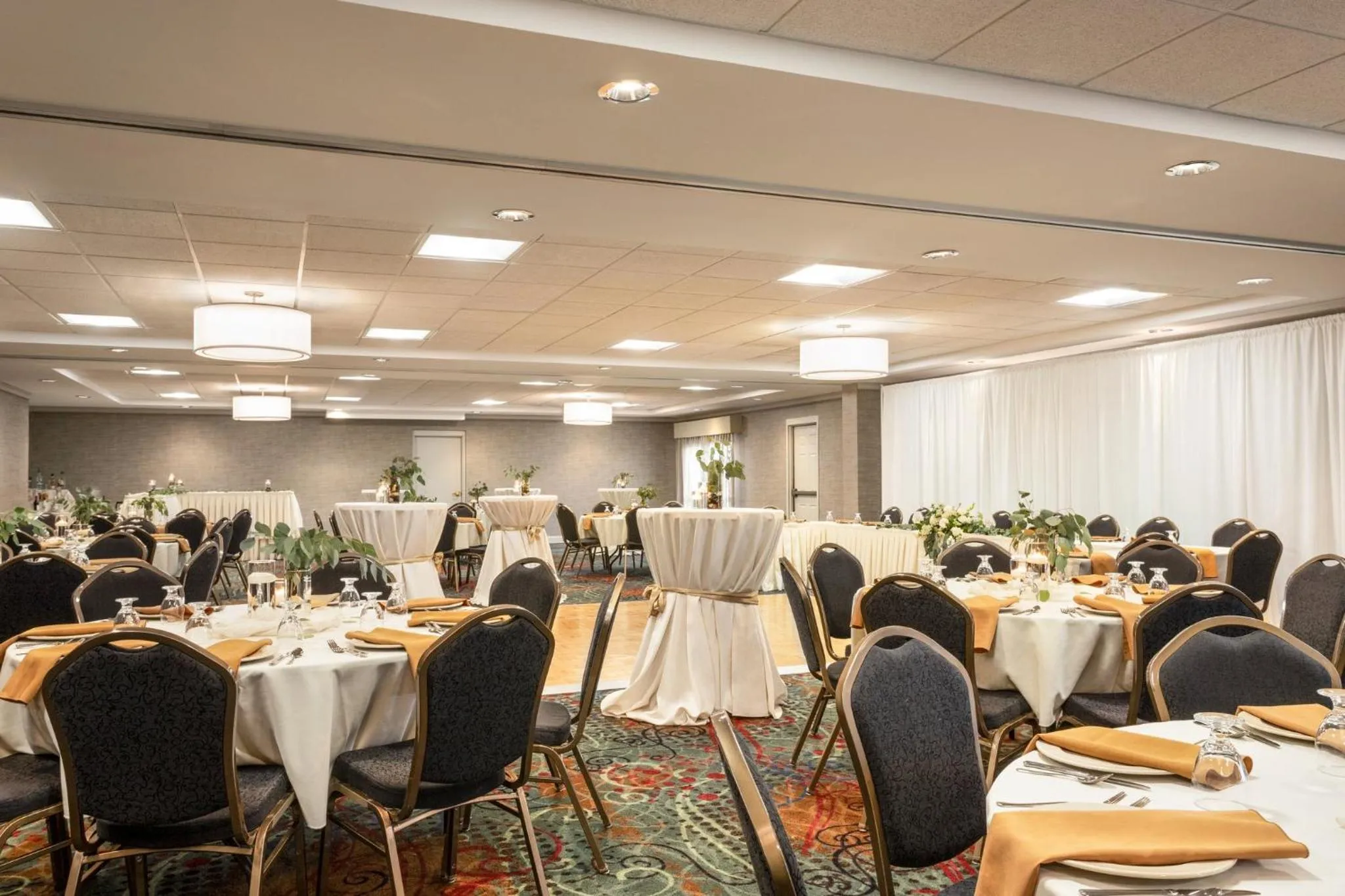Meeting/conference room in Holiday Inn Hotel & Suites Council Bluffs by IHG