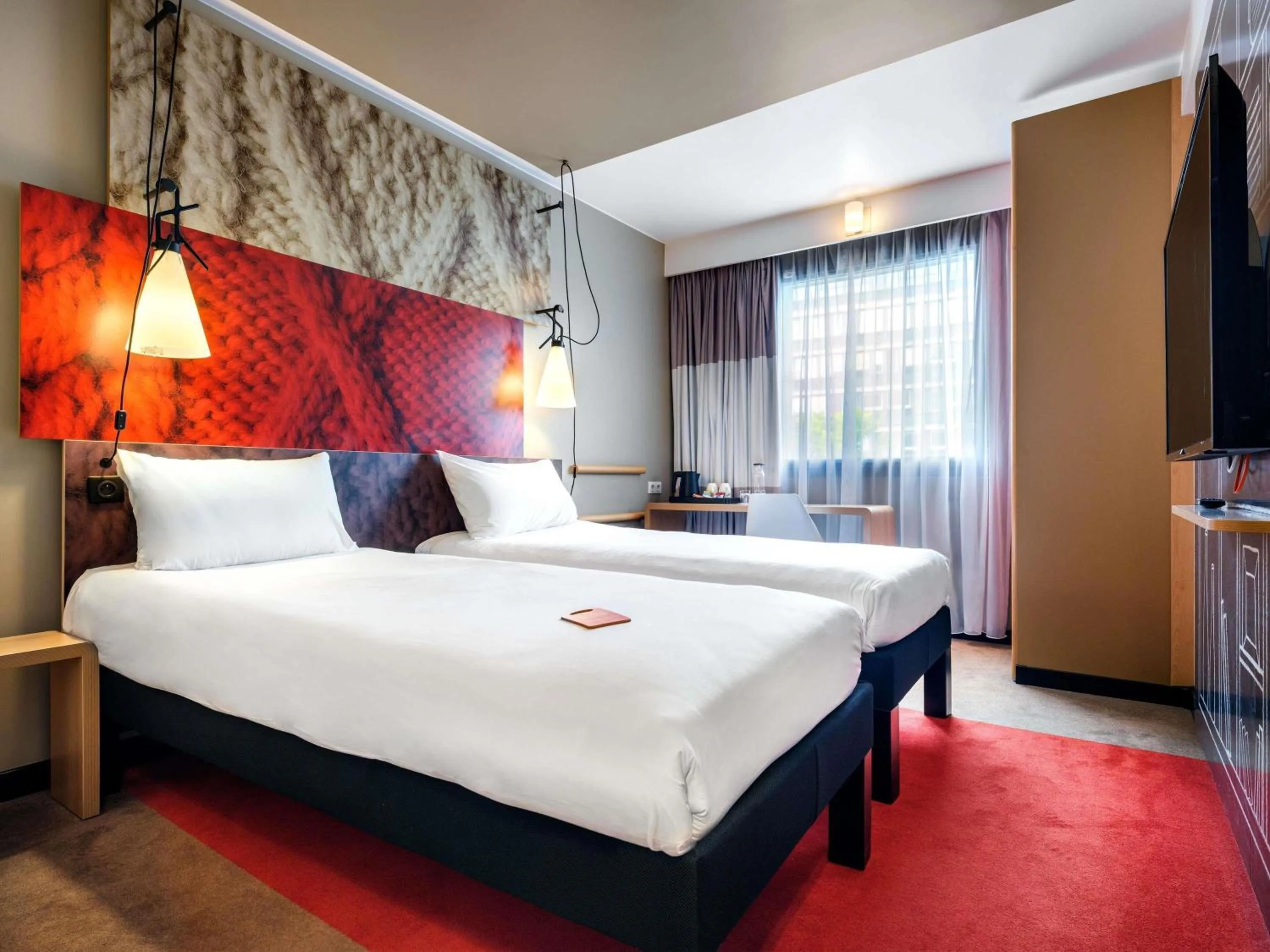 Bedroom, Bed in Hotel Ibis Krakow Centrum