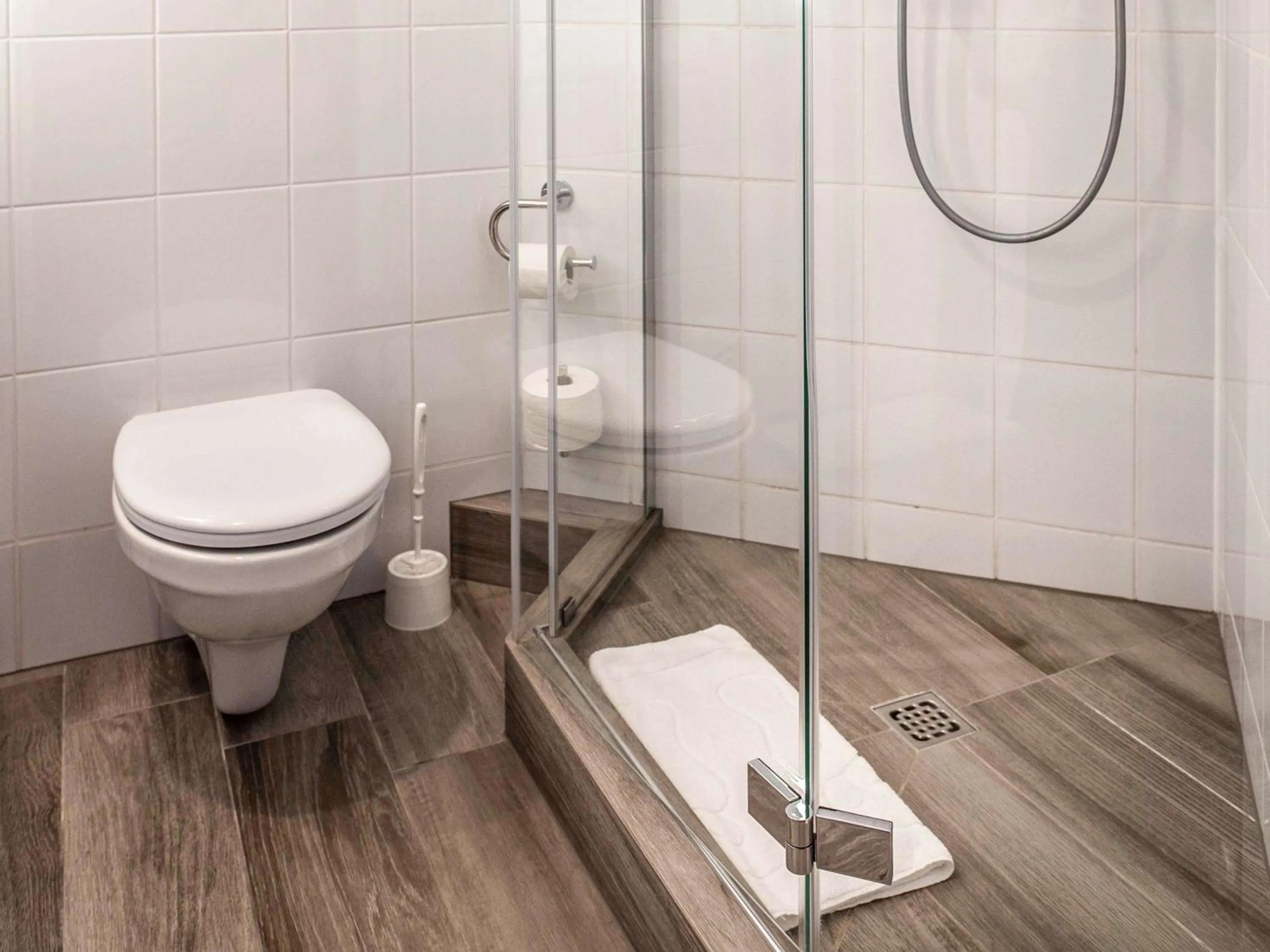 Photo of the whole room in Hotel Ibis Krakow Centrum