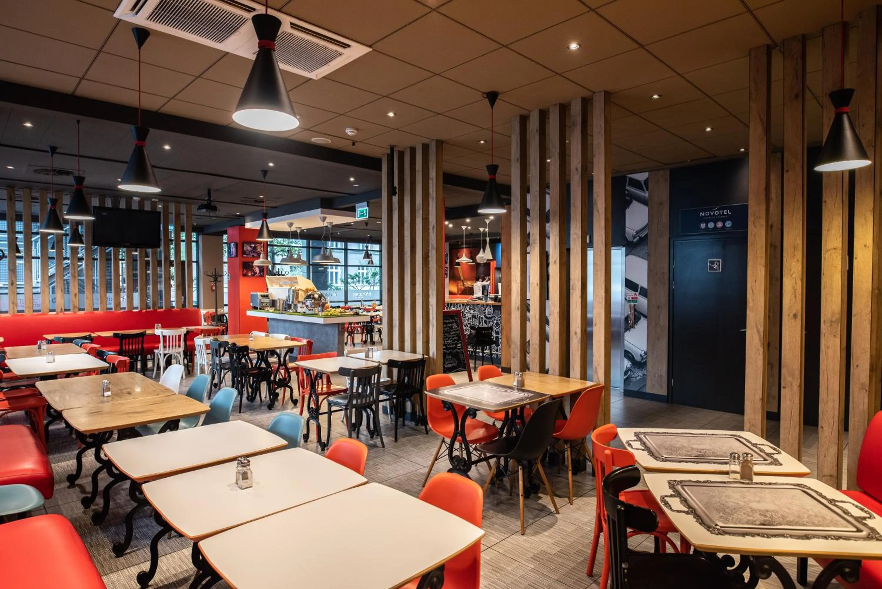 Restaurant/places to eat in Hotel Ibis Krakow Centrum