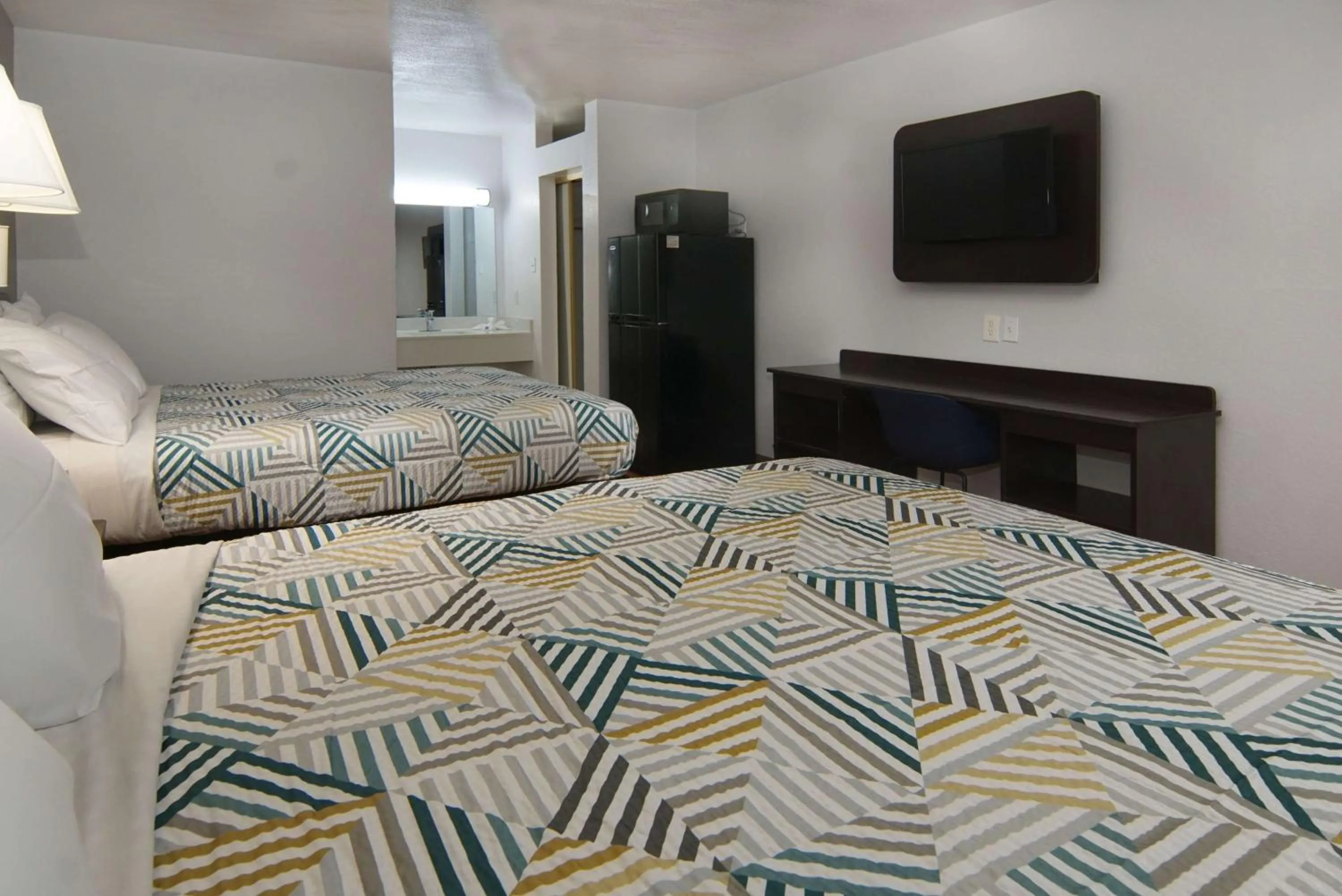 Other, Bed in Motel 6-Lancaster, TX - DeSoto - Lancaster