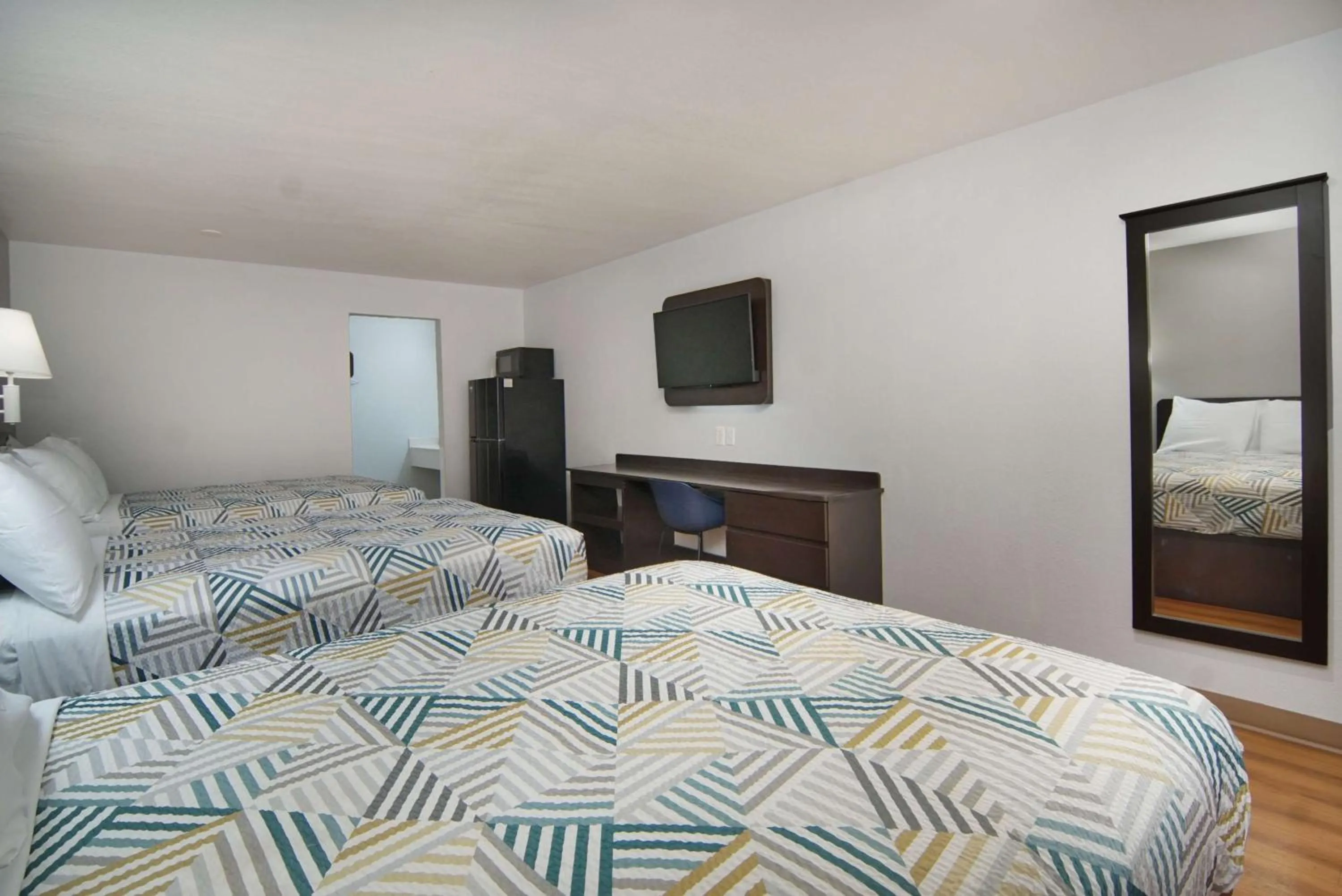 Other, Bed in Motel 6-Lancaster, TX - DeSoto - Lancaster
