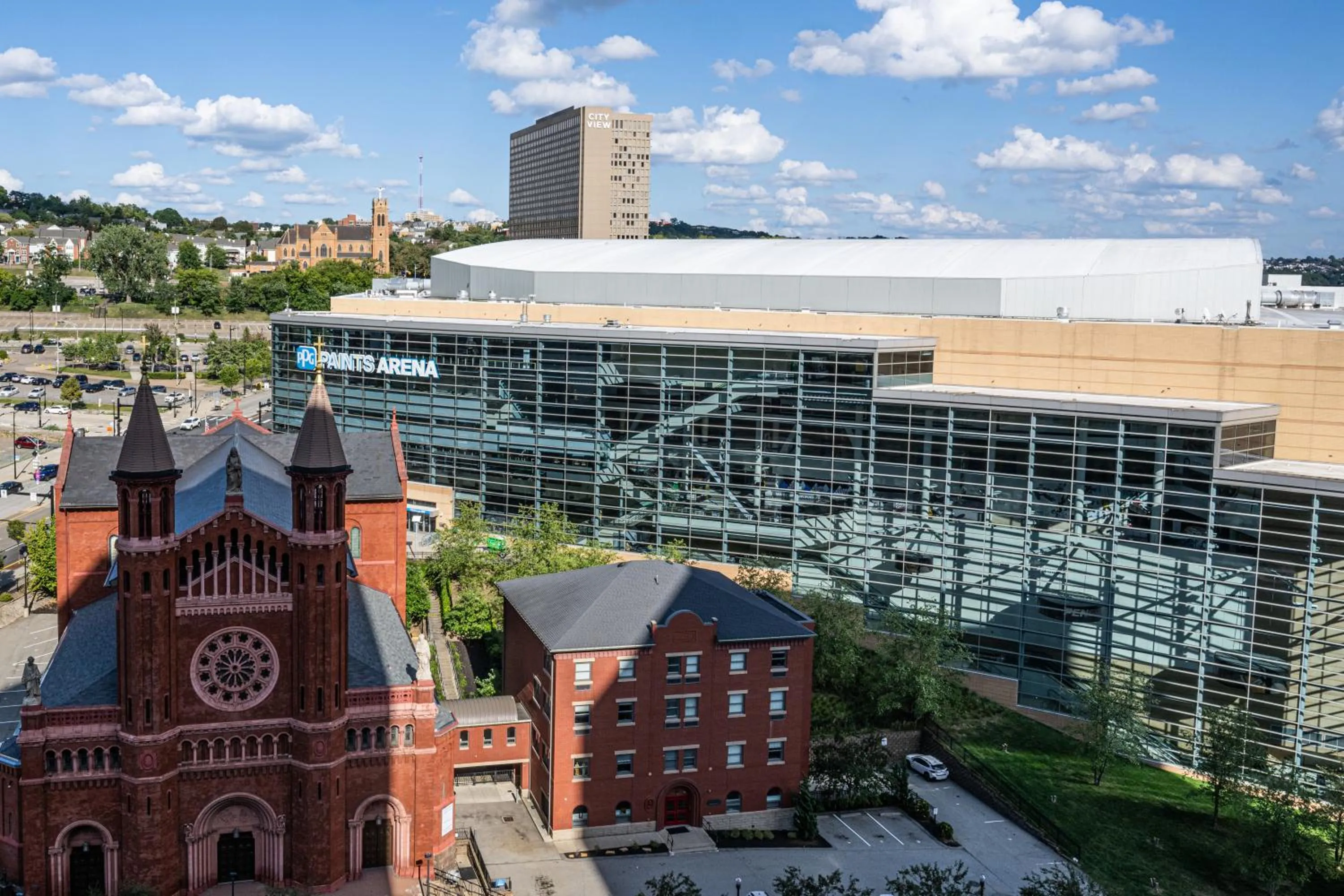 City view in Pittsburgh Marriott City Center