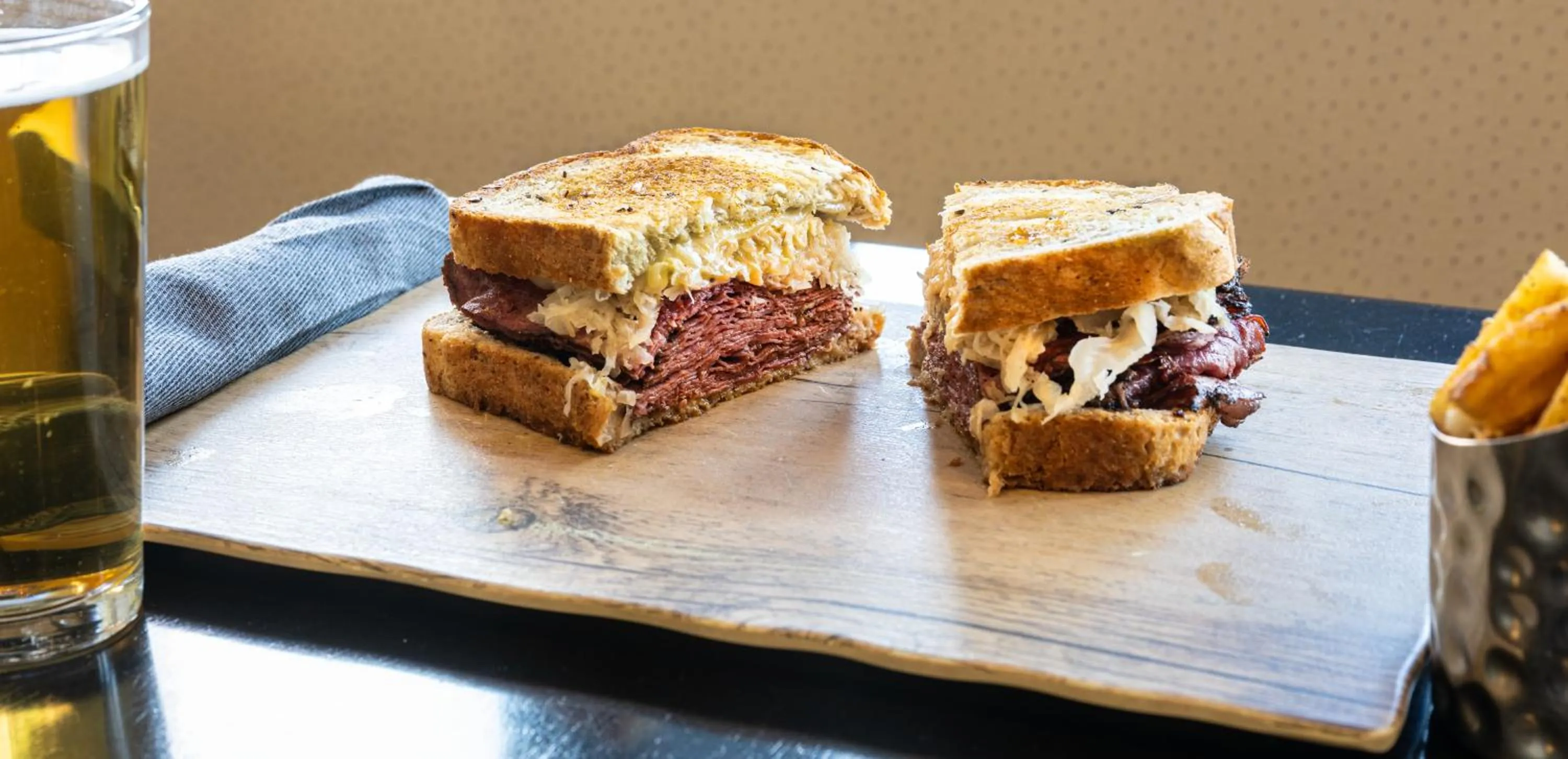 Food and drinks in Pittsburgh Marriott City Center