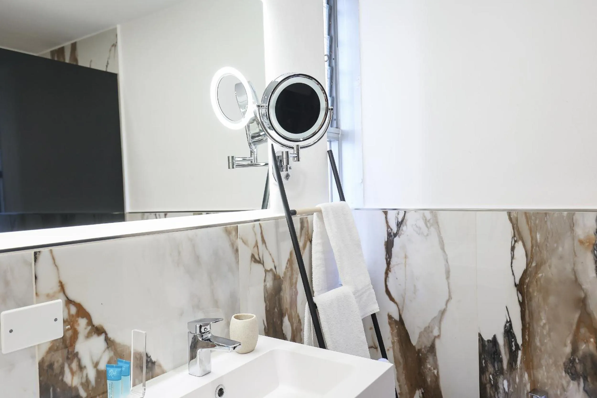 Bathroom in Hotel Cenisio