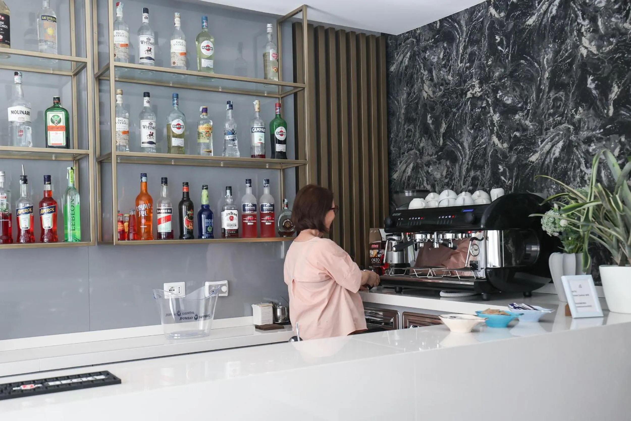 Lounge or bar in Hotel Cenisio