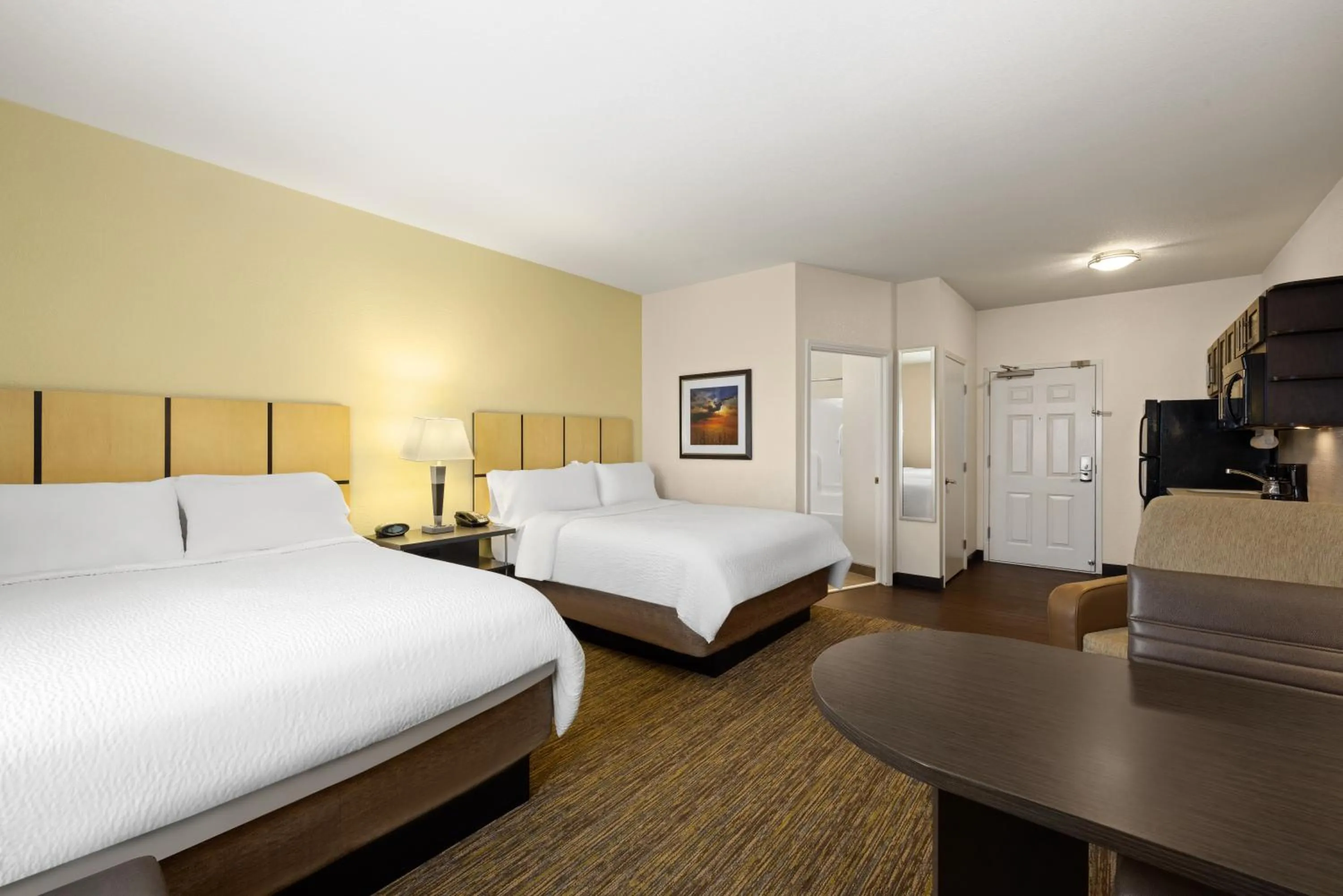 Bedroom, Bed in Candlewood Suites Bismarck