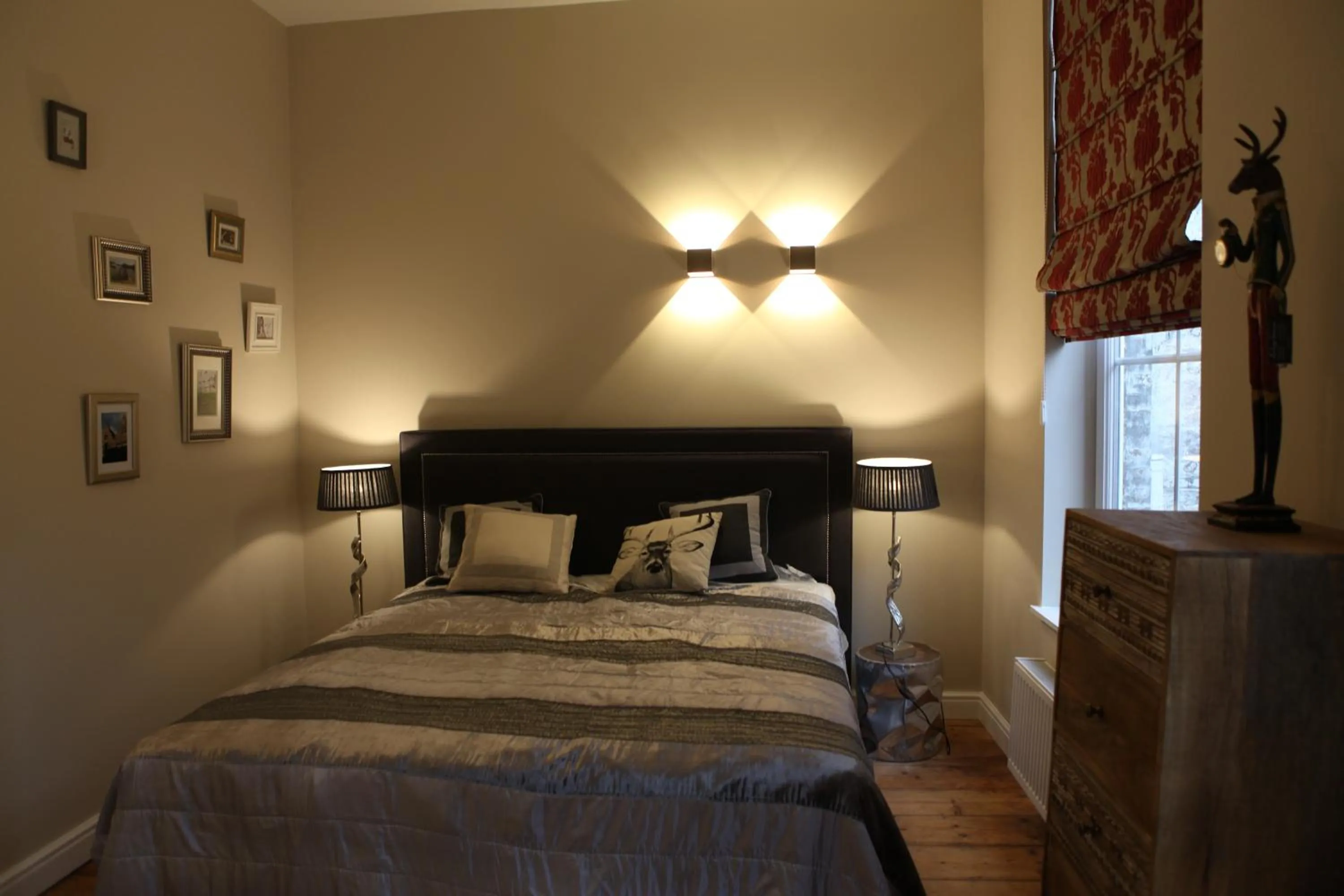 Photo of the whole room, Bed in ZevenVrijeDagen