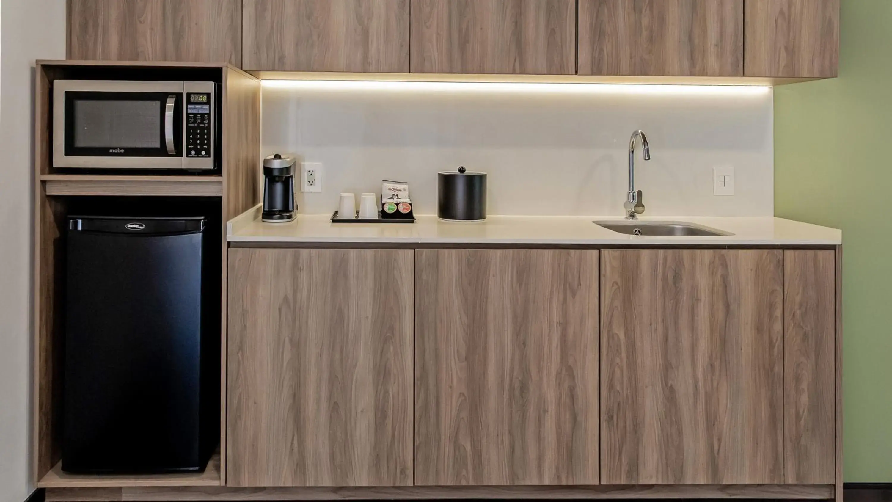 King Suite with Courtyard Access in Holiday Inn San Luis Potosi-Quijote by IHG King Suite with Courtyard Access in Holiday Inn San Luis Potosi-Quijote by IHG