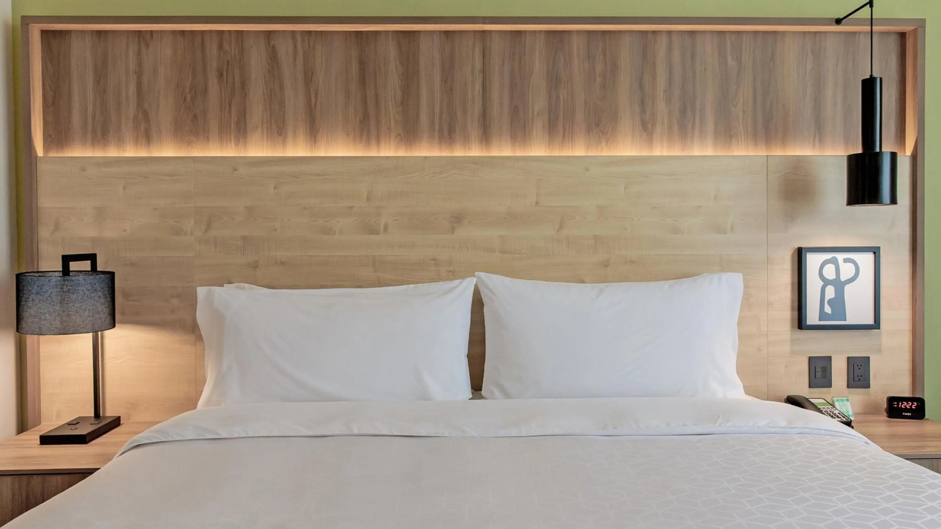 Photo of the whole room, Bed in Holiday Inn San Luis Potosi-Quijote by IHG