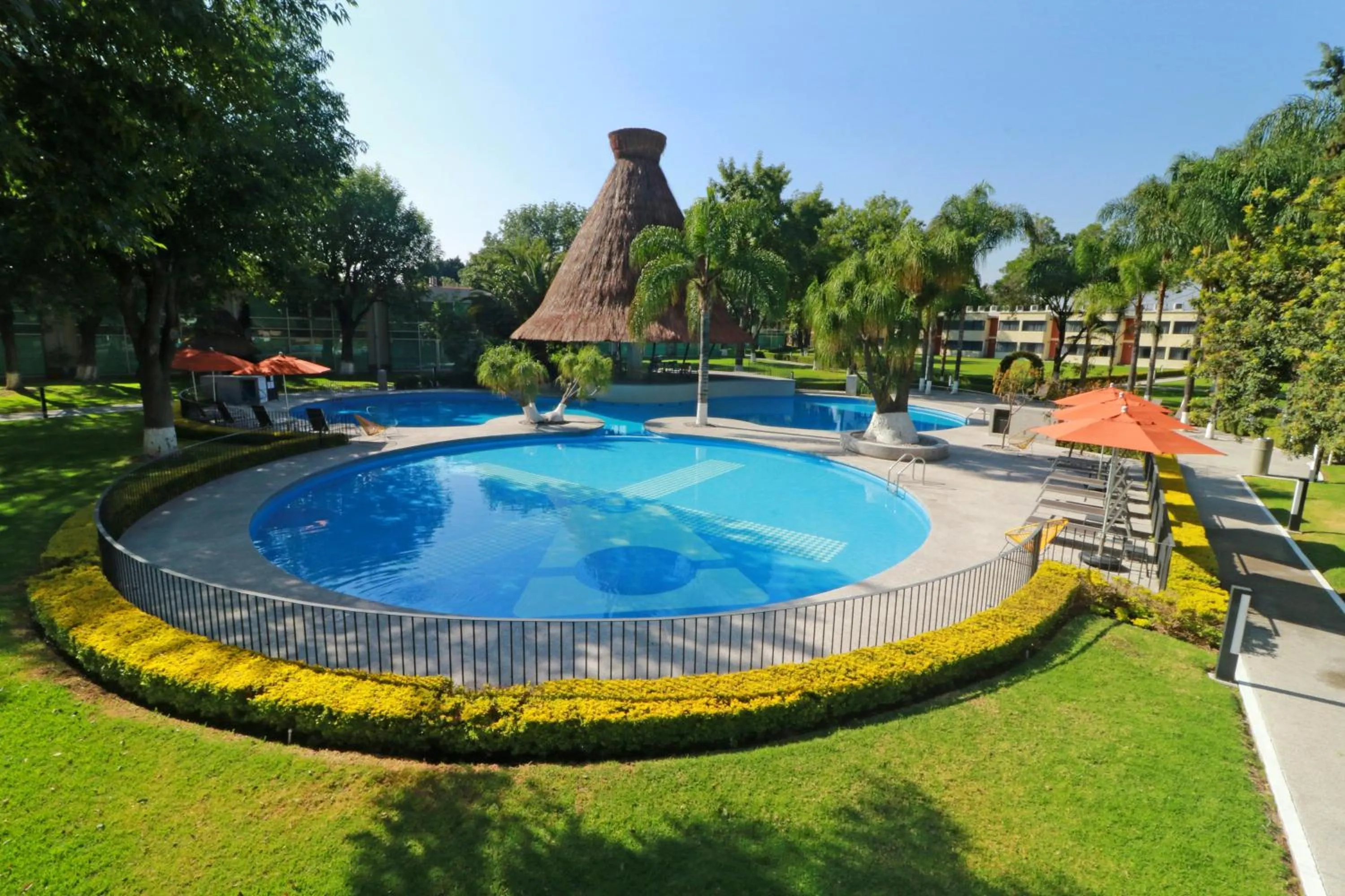 Swimming pool in Holiday Inn San Luis Potosi-Quijote by IHG