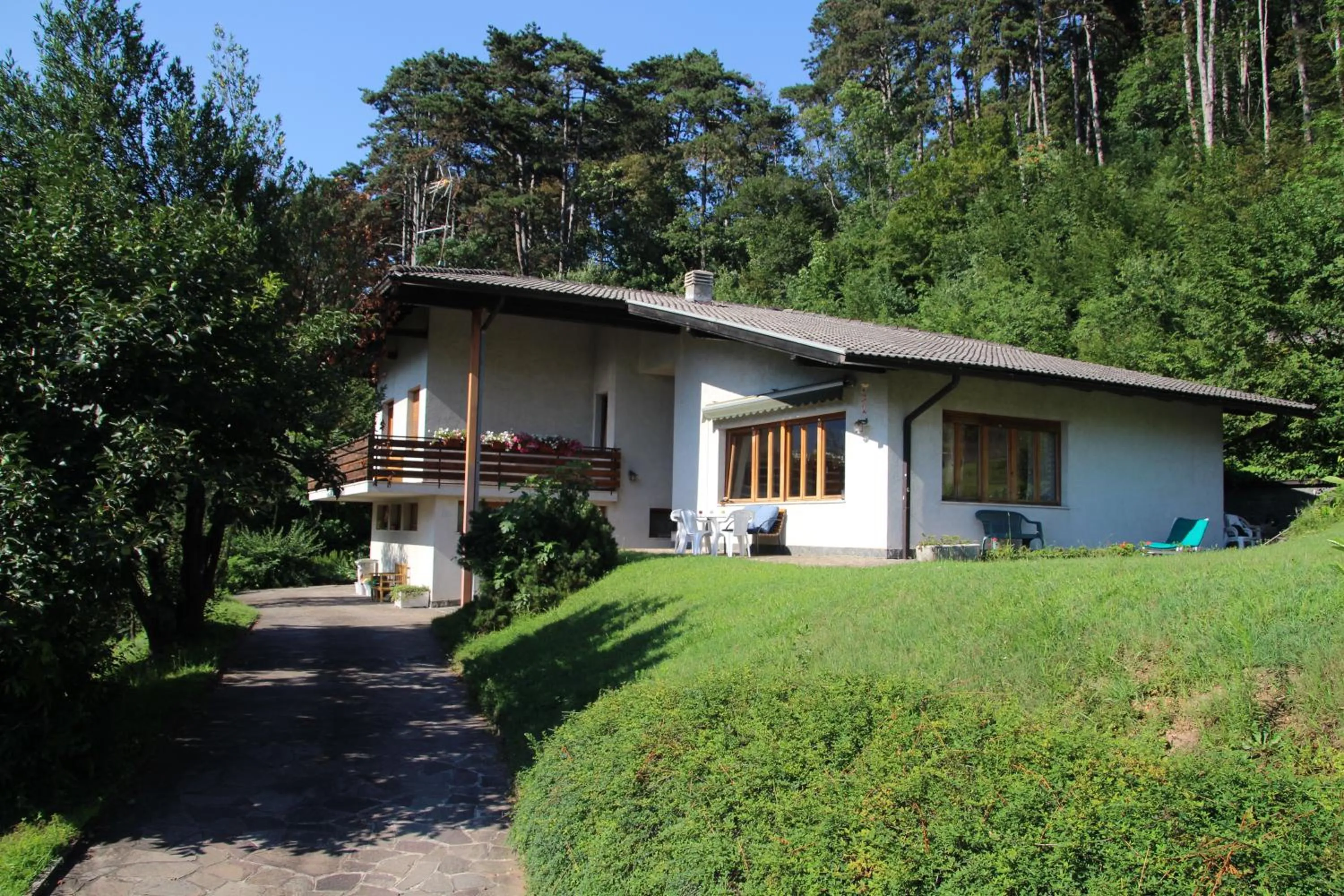 Property building in Marzola