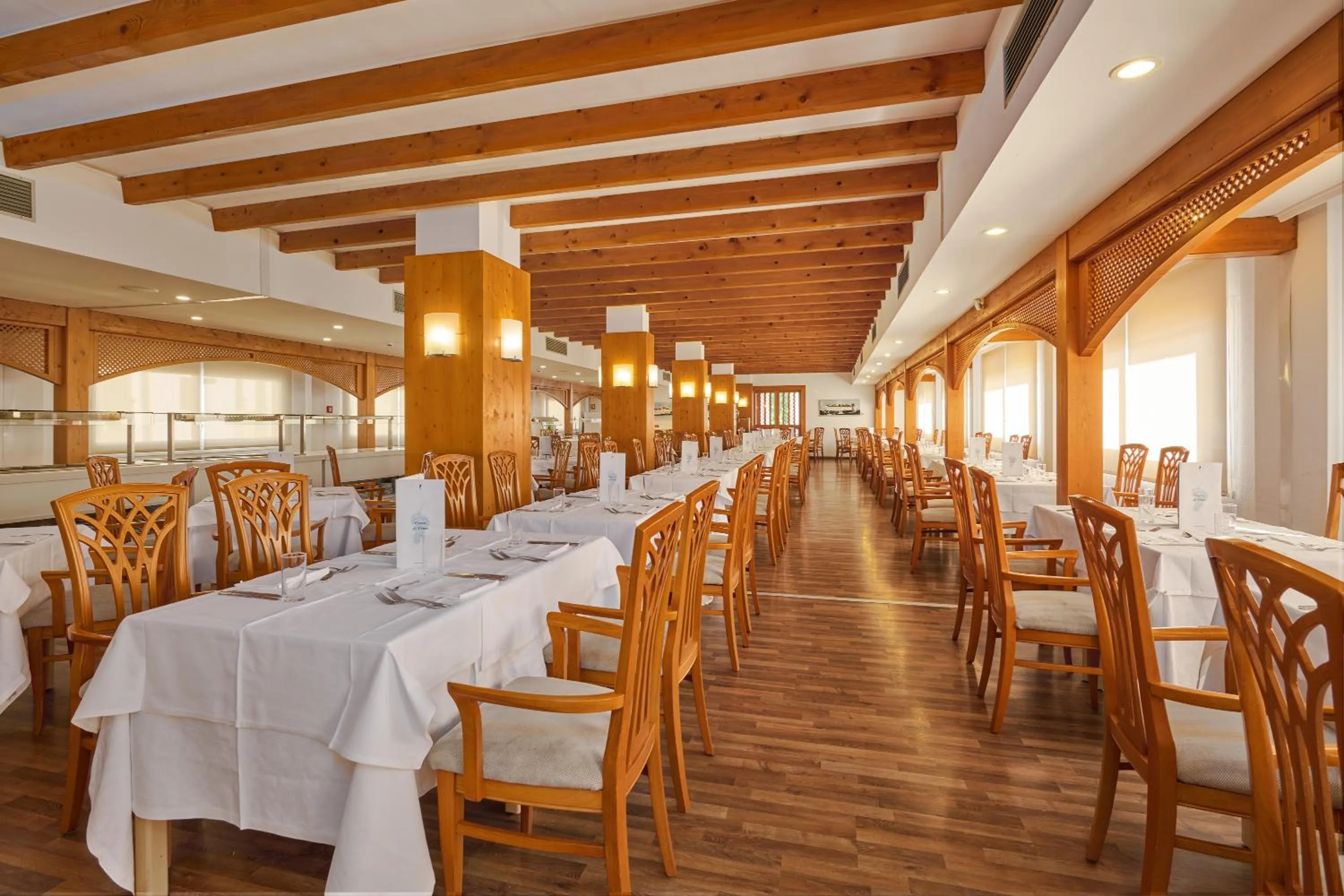 Restaurant/places to eat in Hipotels Mediterraneo Club