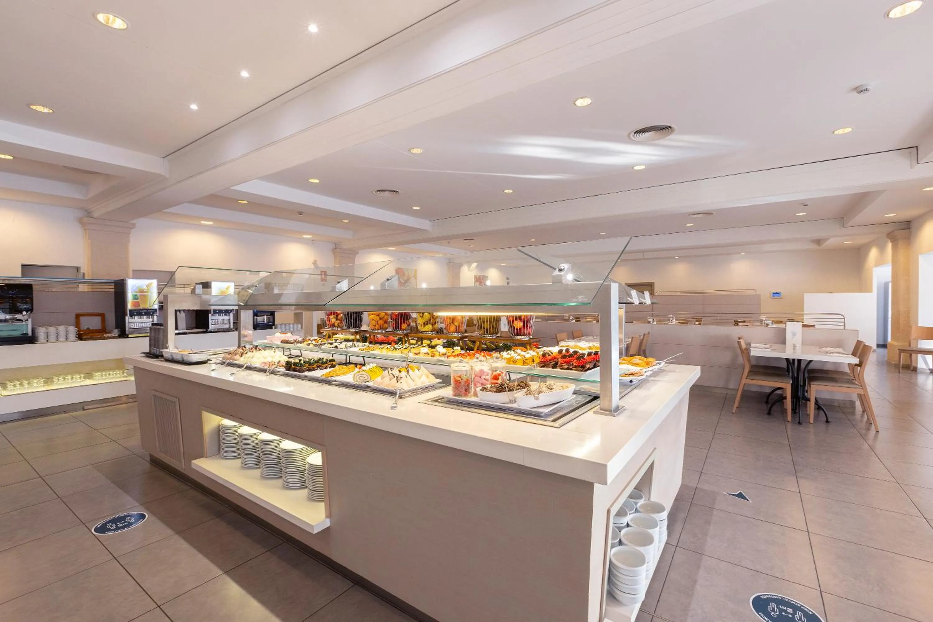 Restaurant/places to eat in Hipotels Mediterraneo Club