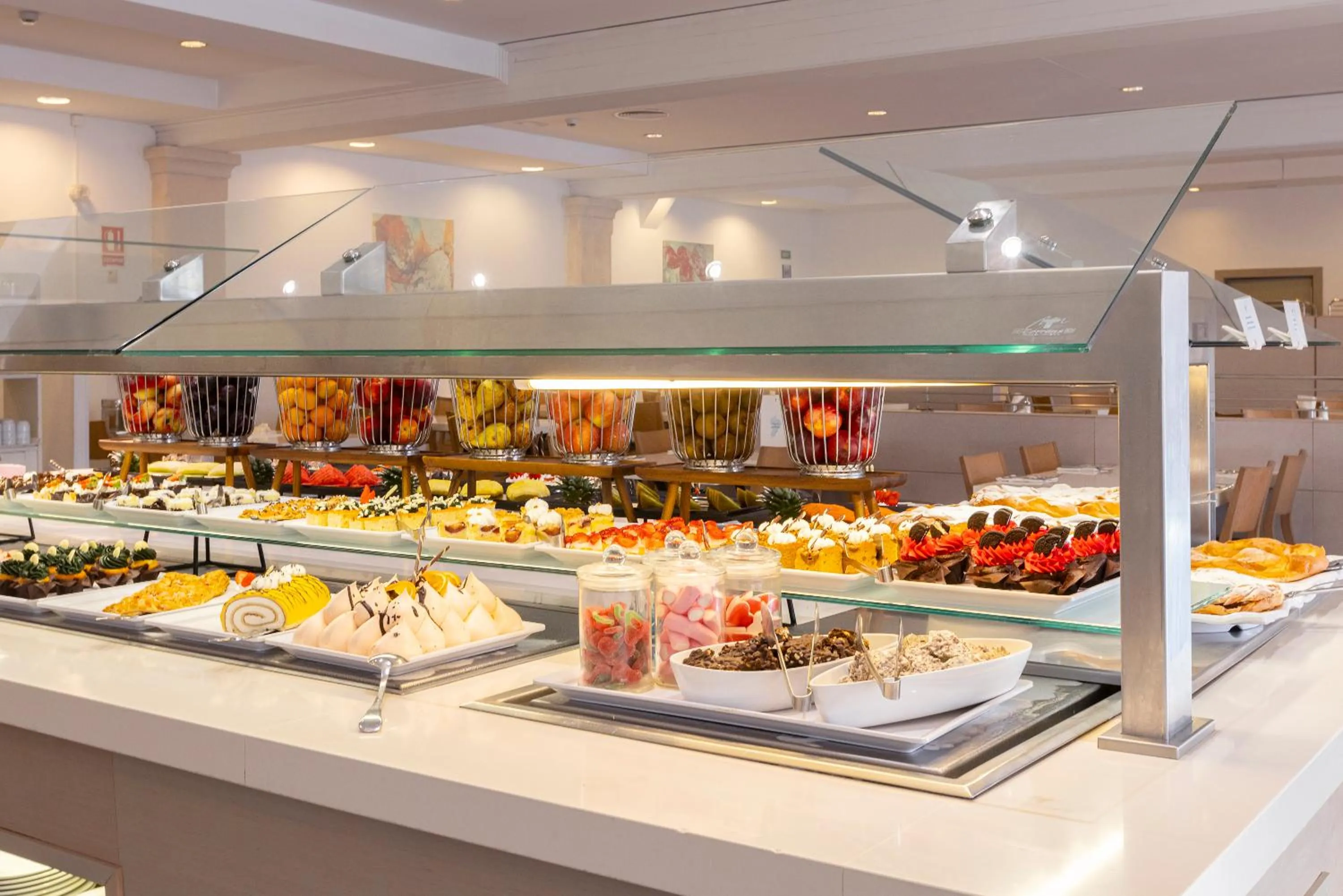 Restaurant/places to eat in Hipotels Mediterraneo Club