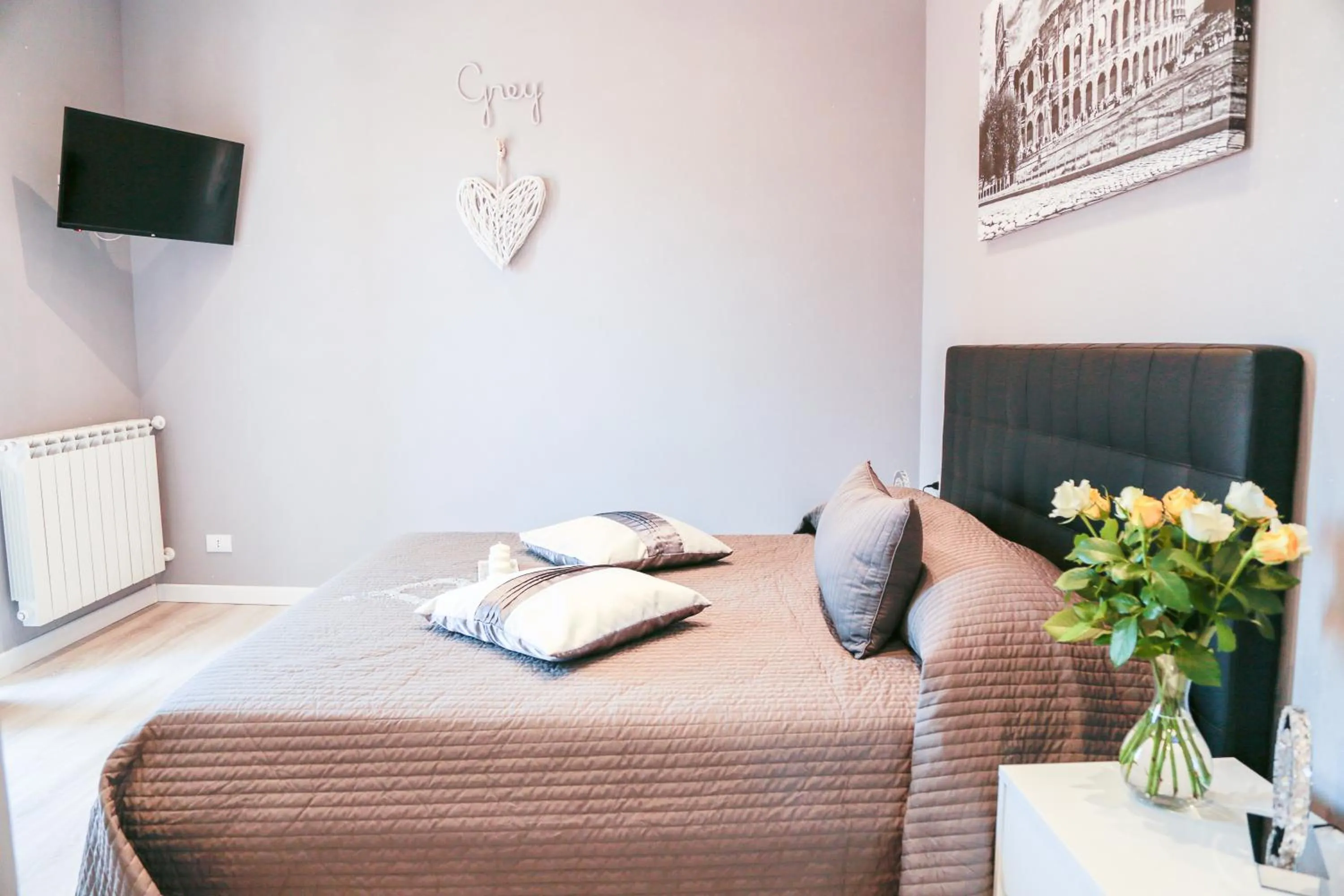 Photo of the whole room, Bed in Villa Erasi