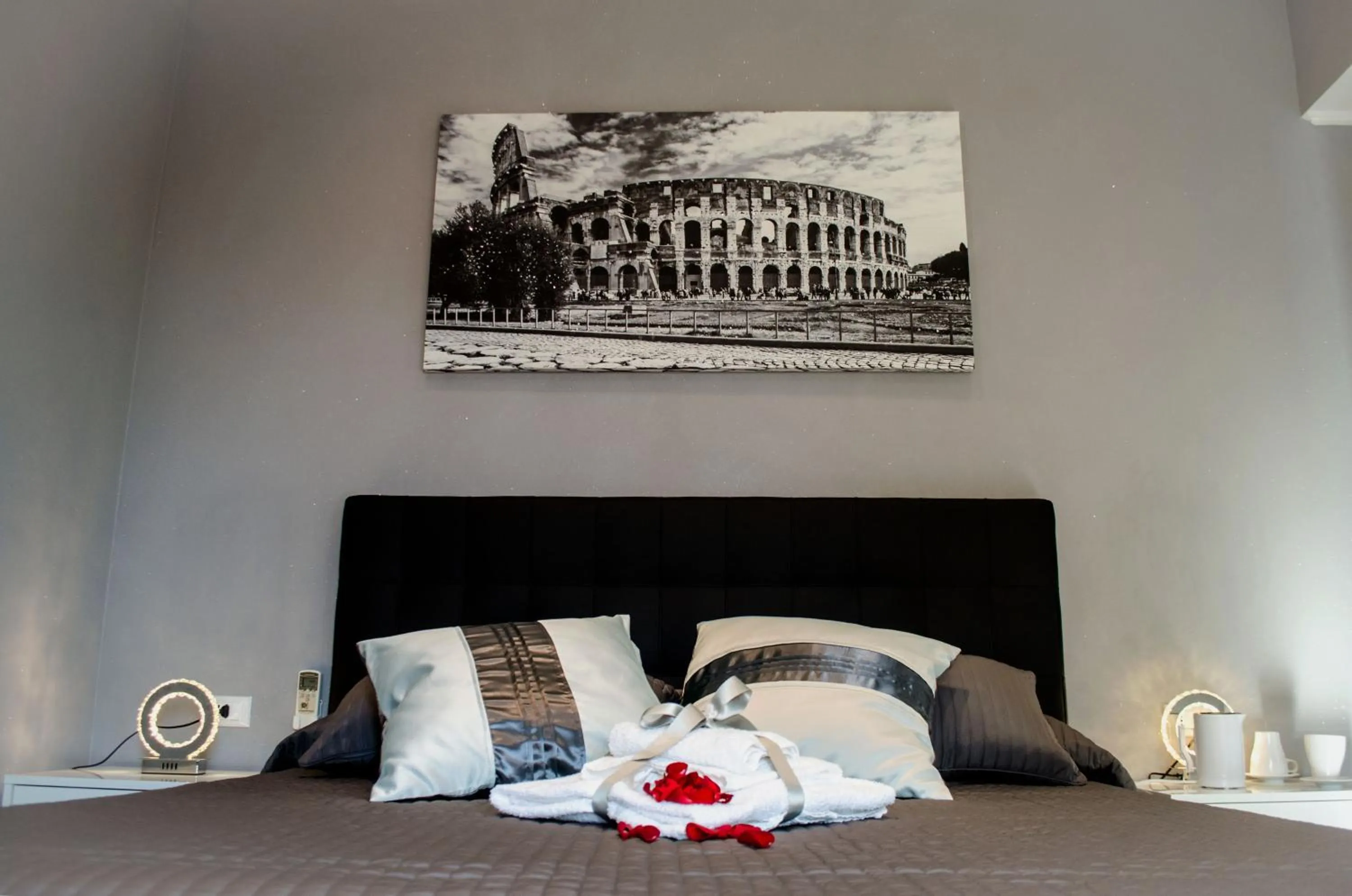 Photo of the whole room, Bed in Villa Erasi