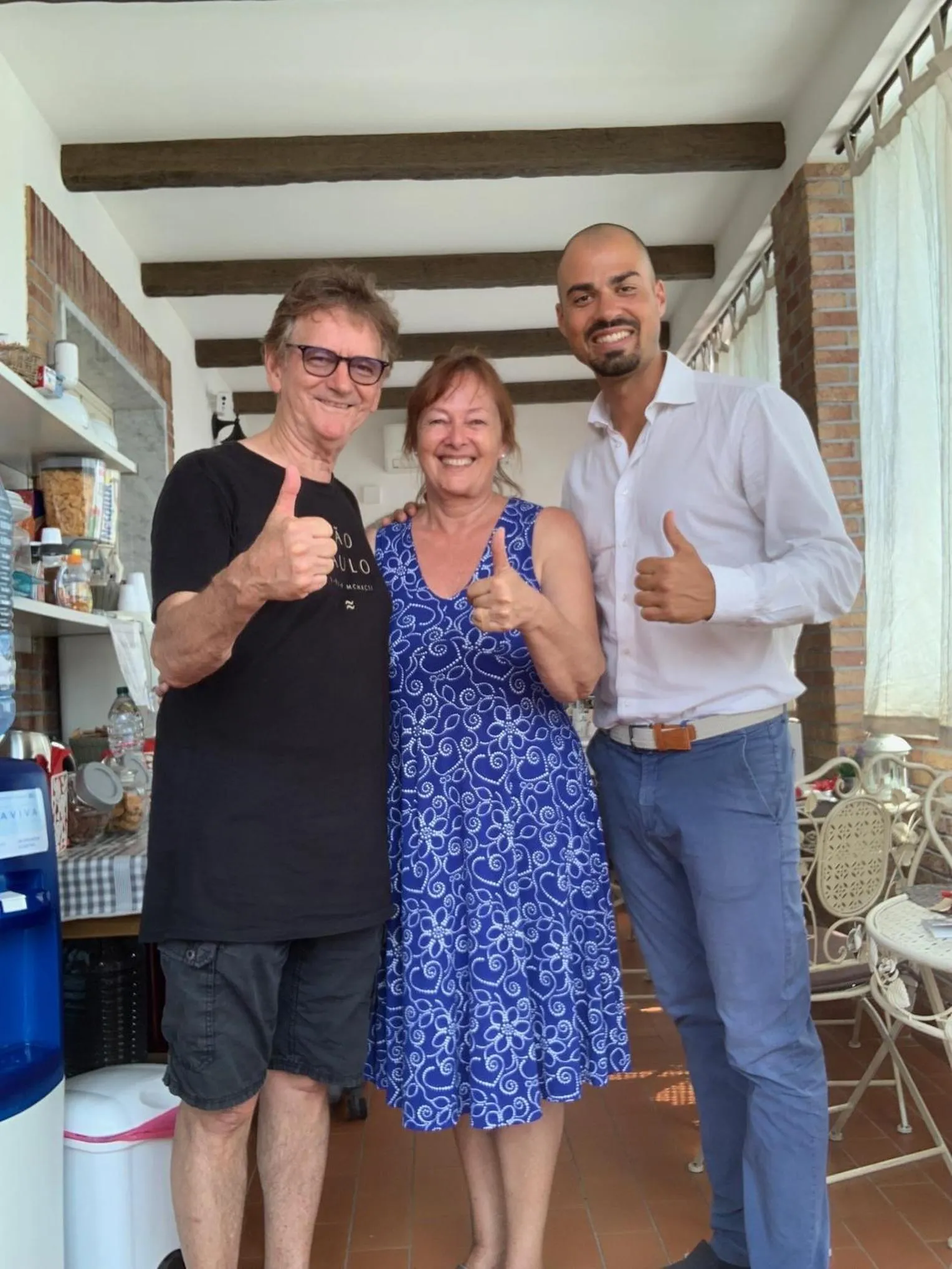 group of guests in Villa Erasi