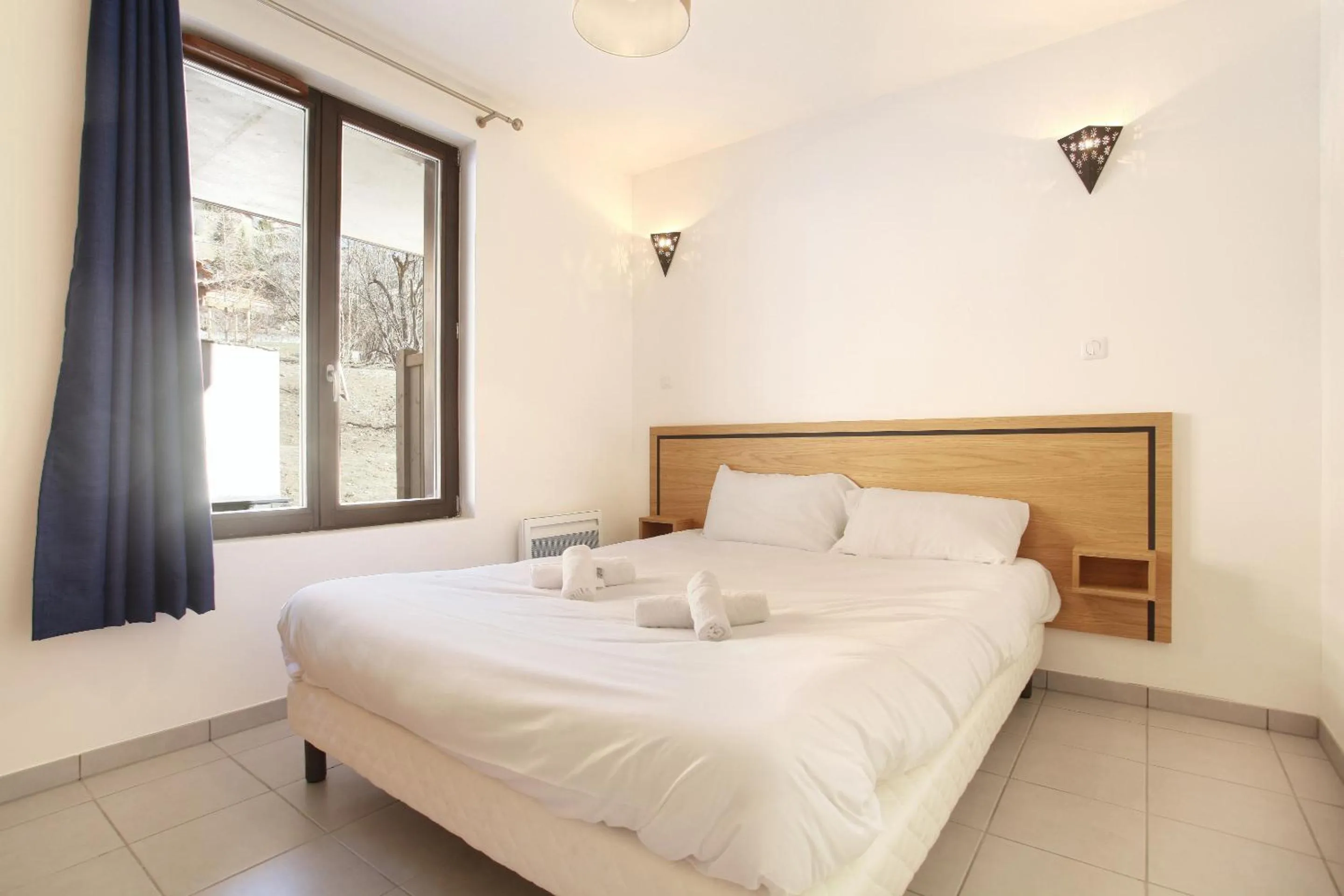 Bedroom, Bed in Résidence et Spa Odalys Mendi Alde