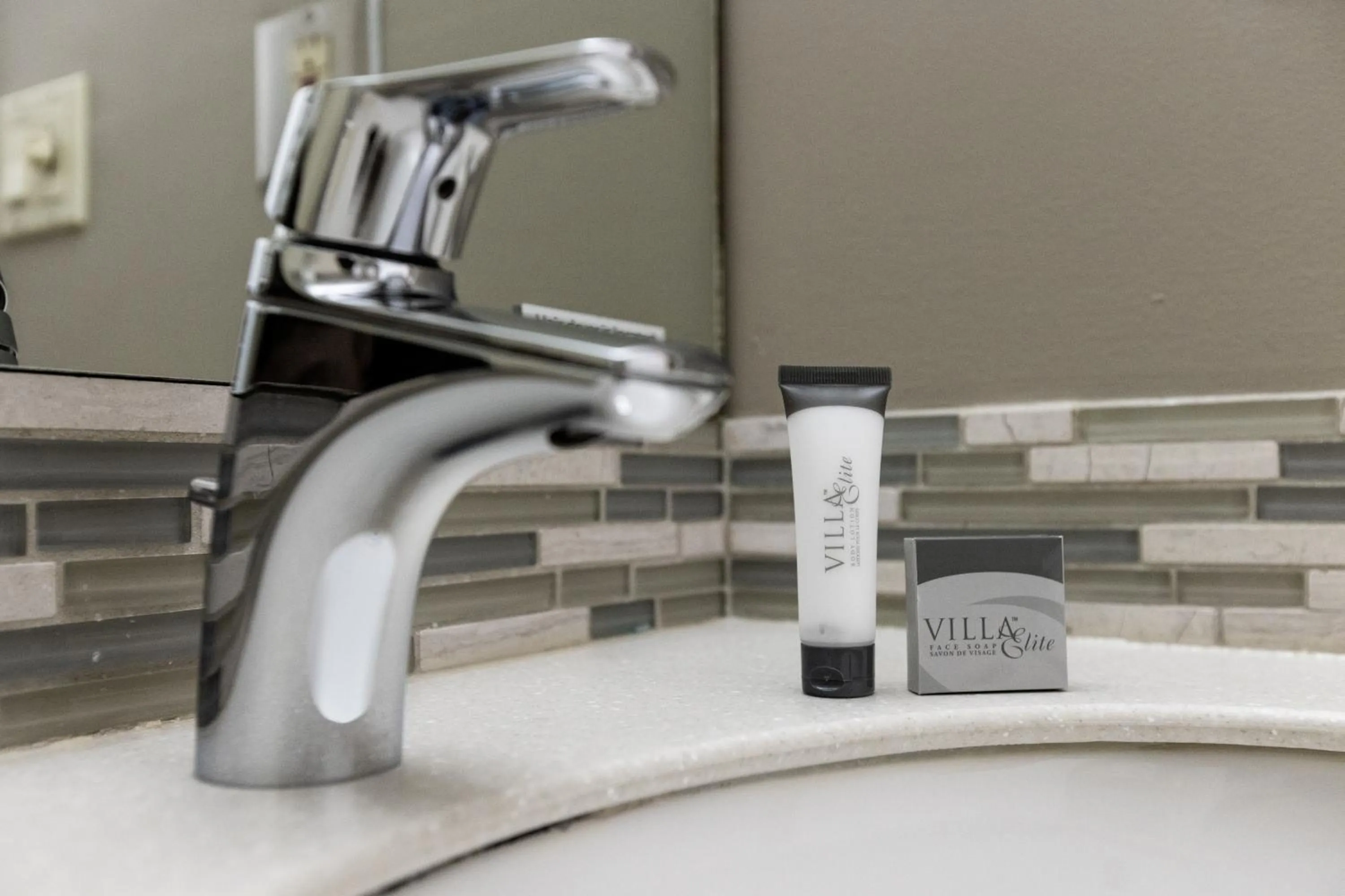 Bathroom in Siesta Suites