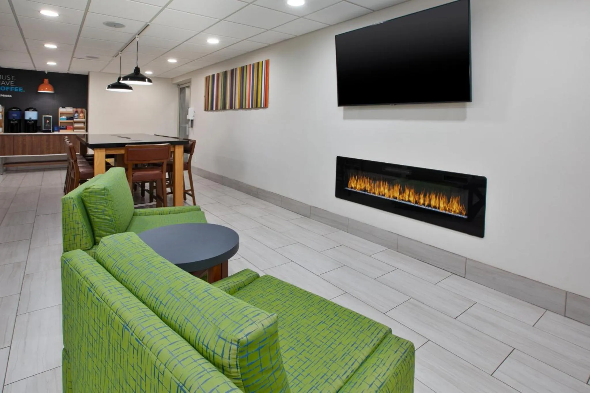 Property building in Holiday Inn Express Hotel & Suites Delaware-Columbus Area by IHG