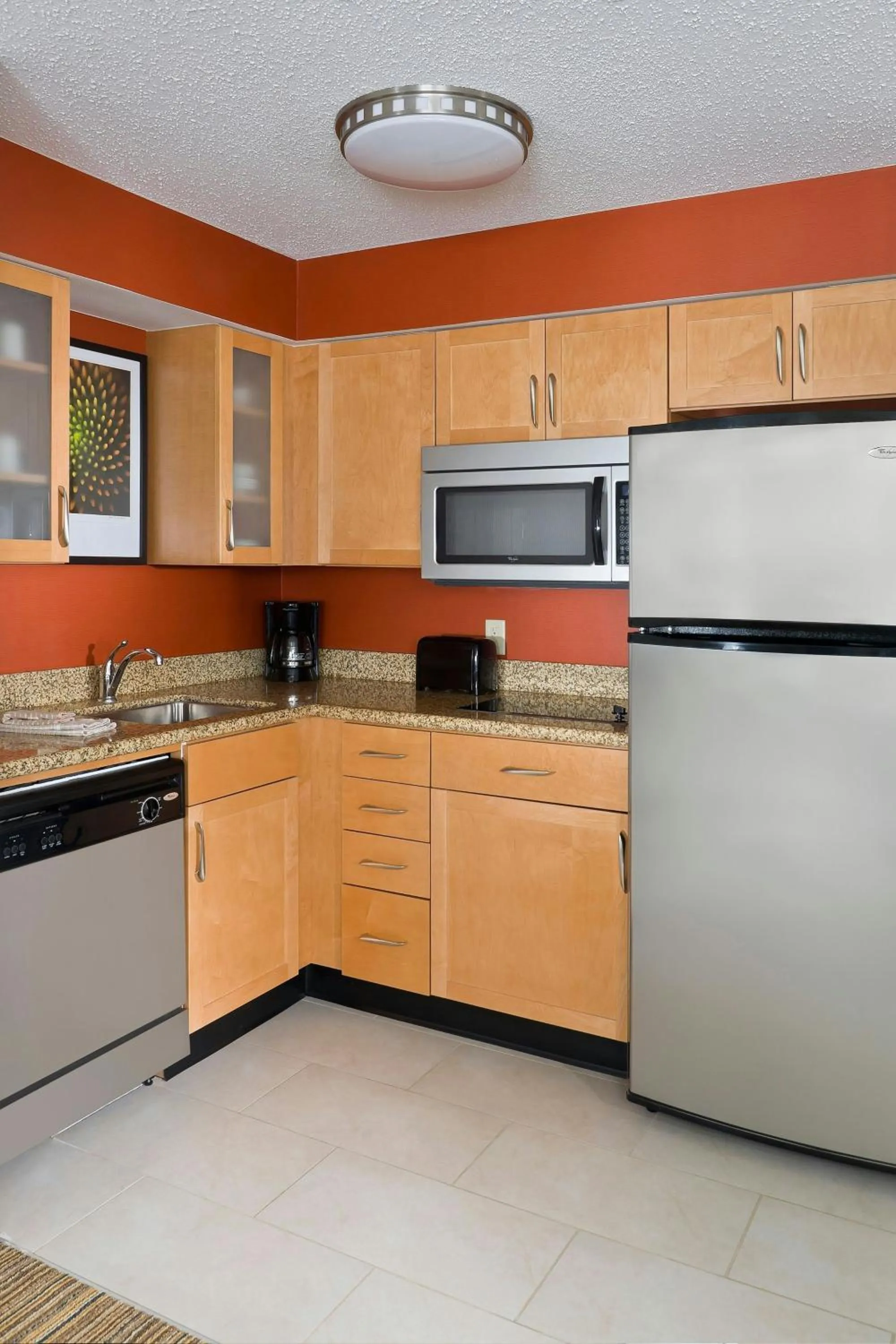 Kitchen or kitchenette in Residence Inn by Marriott Dallas Lewisville