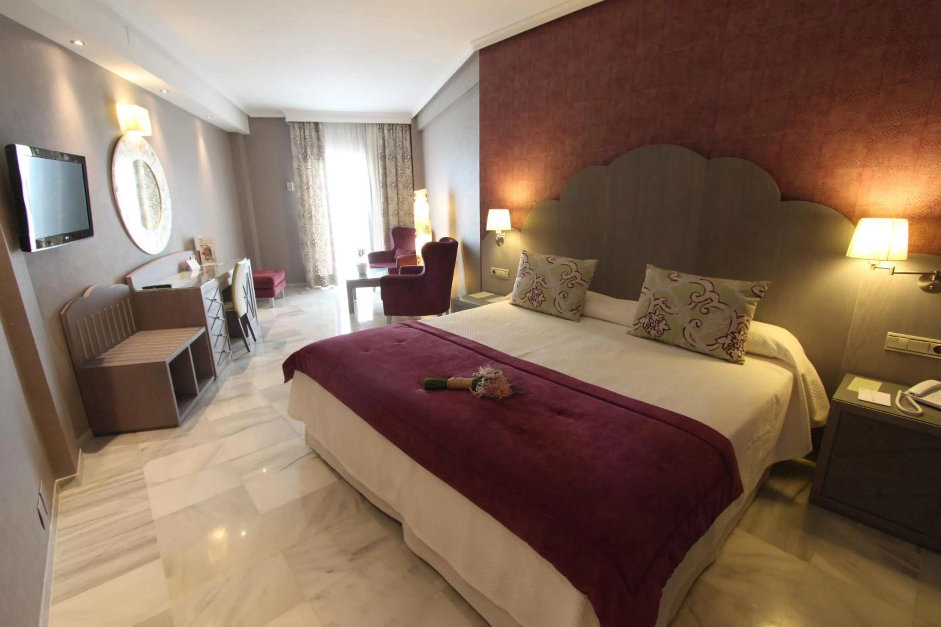 Photo of the whole room, Bed in Hotel Balcón de Europa