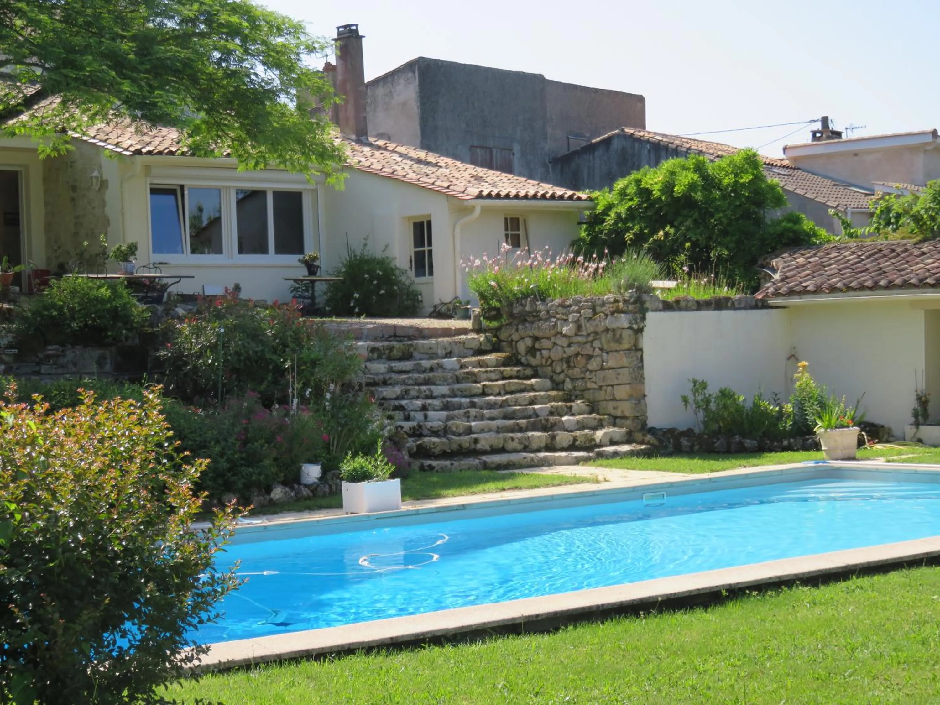 Patio in Les 4 Eléments St Emilion
