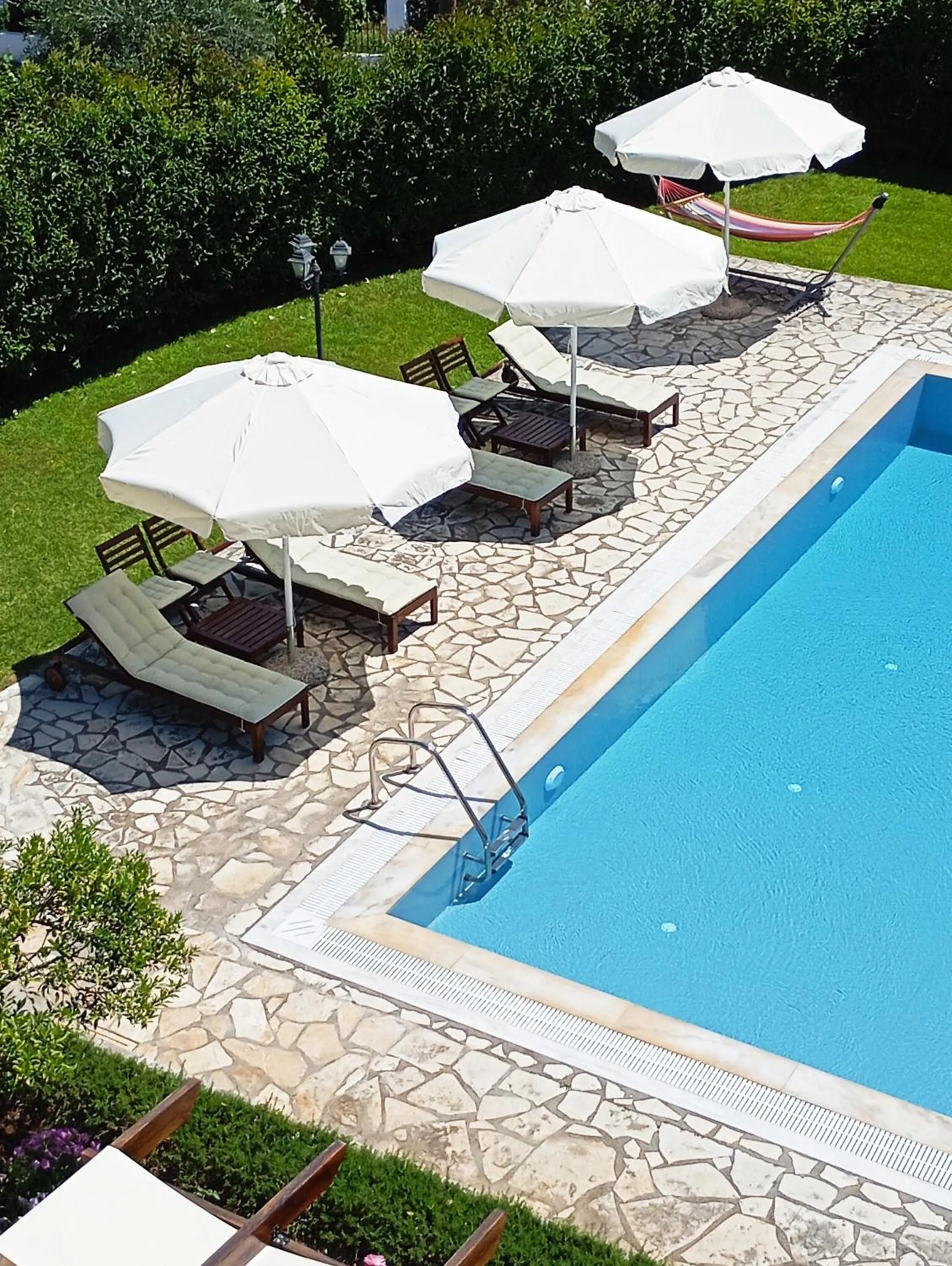 Day in CHA Nanakas Village Inn