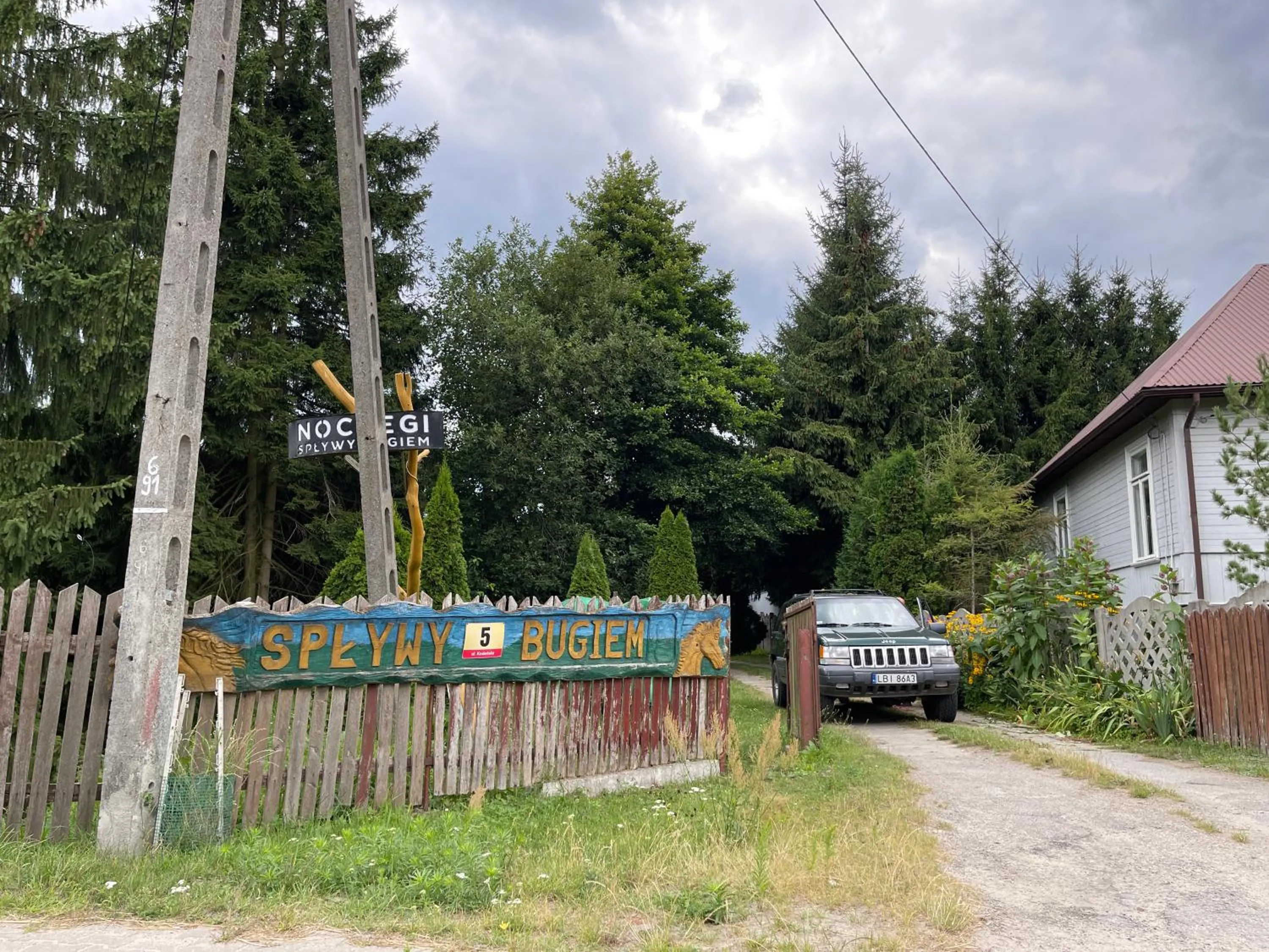 NOCLEGI-SPŁYWY BUGIEM