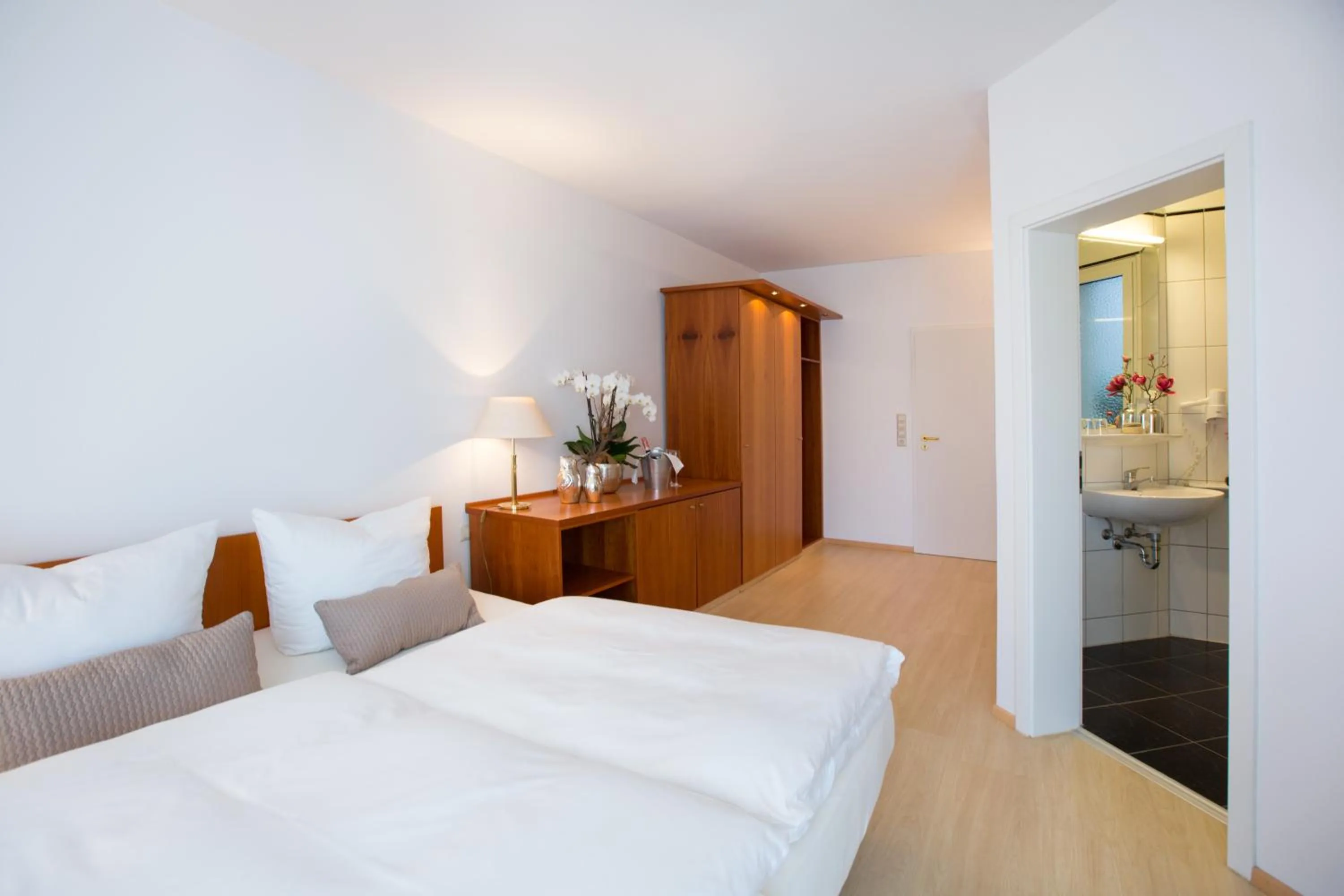 Photo of the whole room, Bed in Hotel & Restaurant Rose