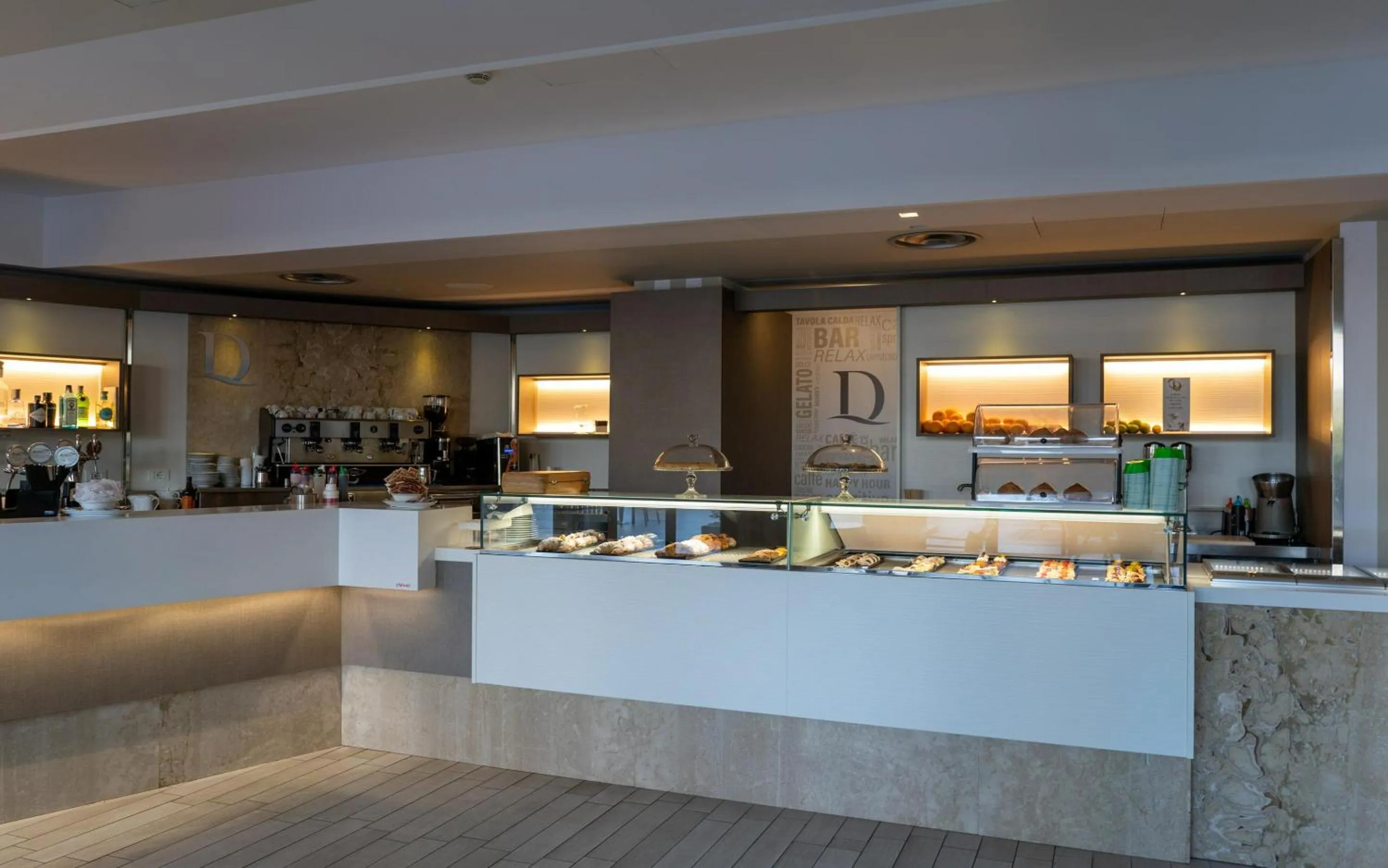 Restaurant/places to eat in Domina Zagarella Sicily