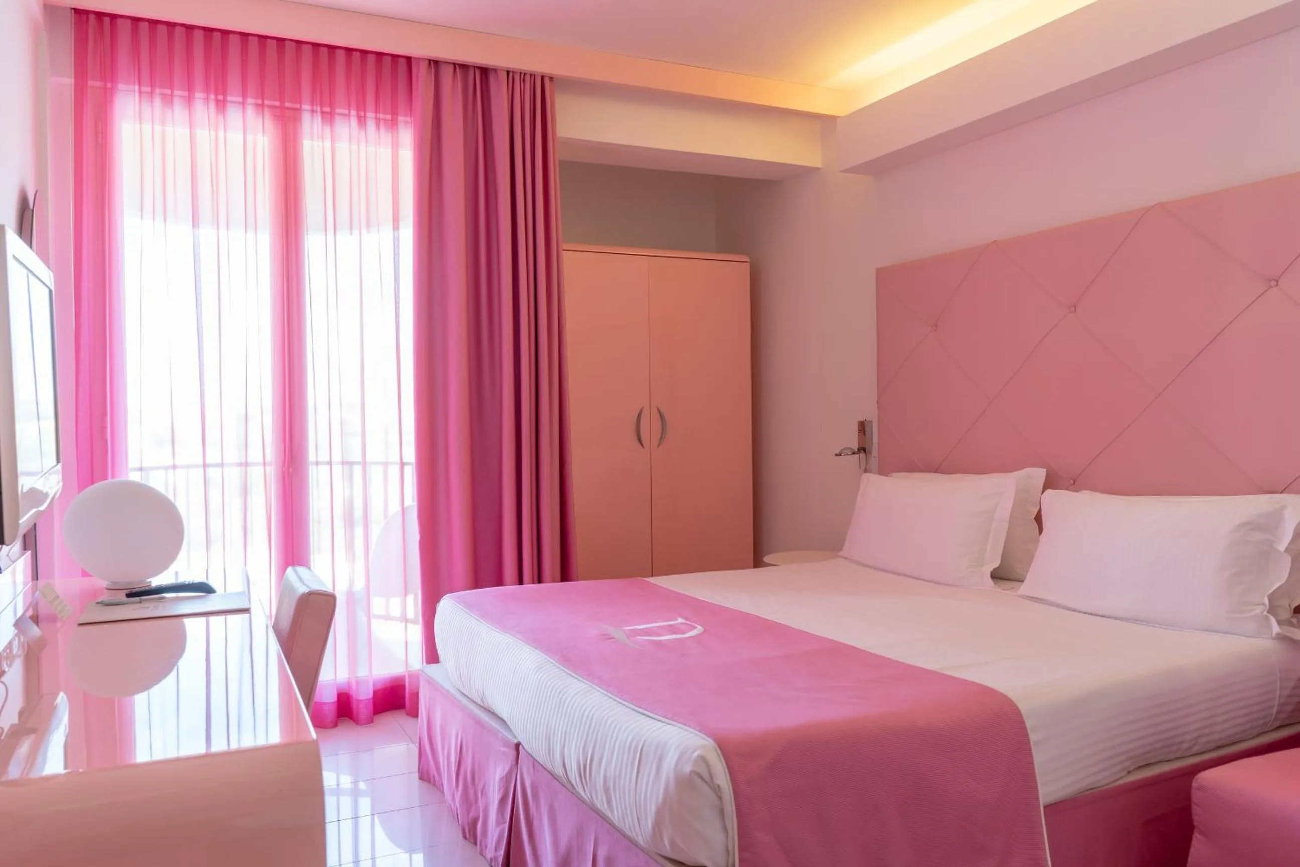 Bedroom, Bed in Domina Zagarella Sicily