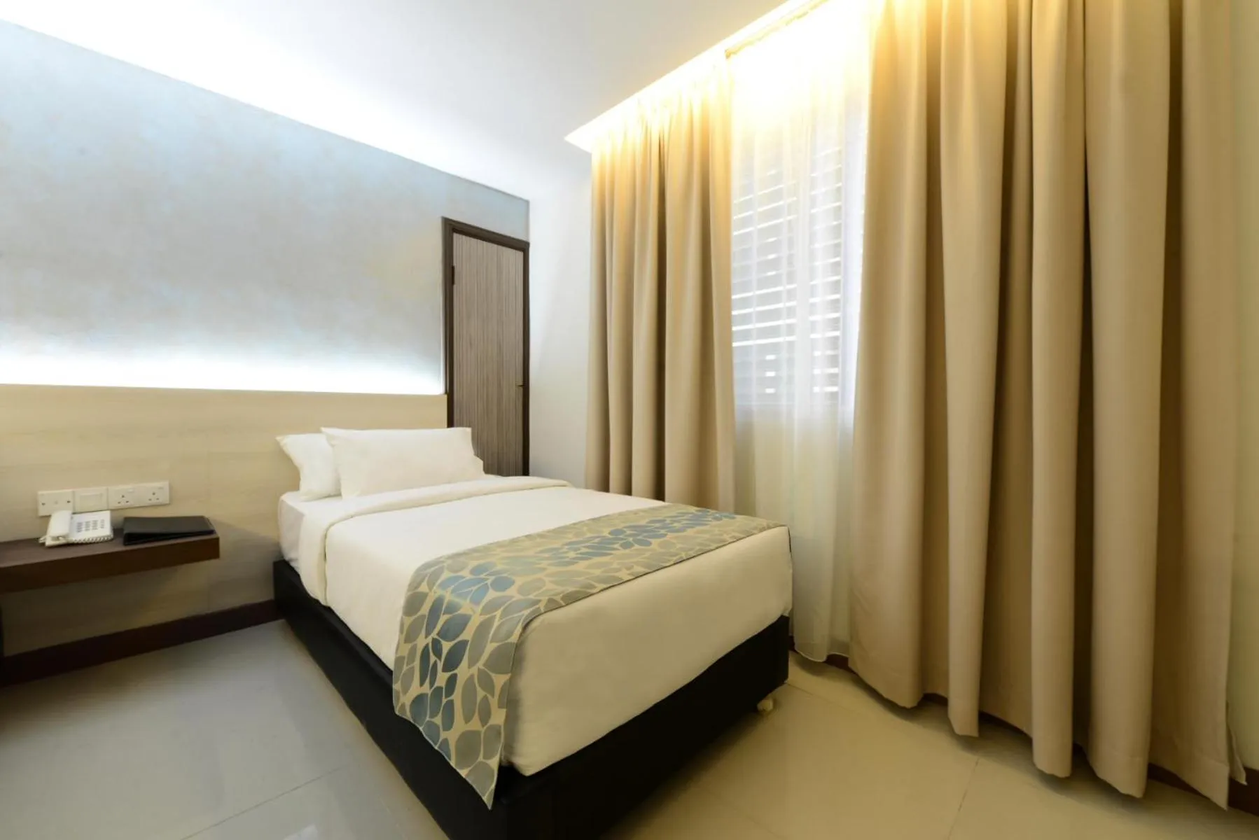 Bed in Samudra Hotel Kuching