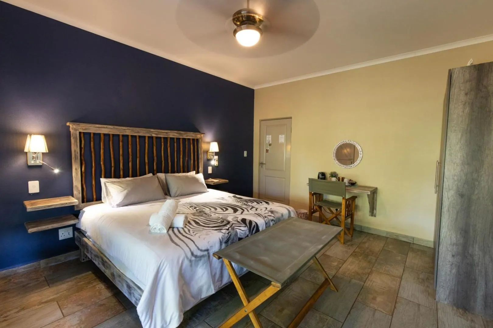 Bed in The Belgium Inn