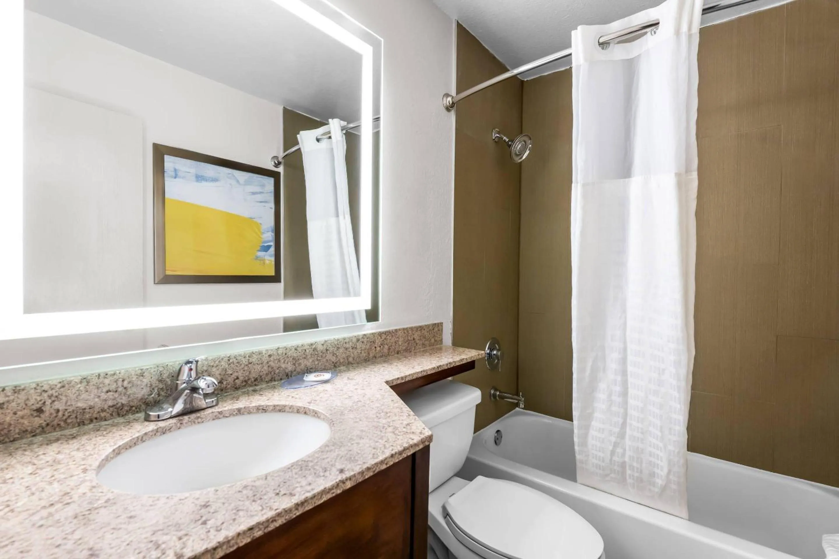 Bedroom in Comfort Inn Nashville West