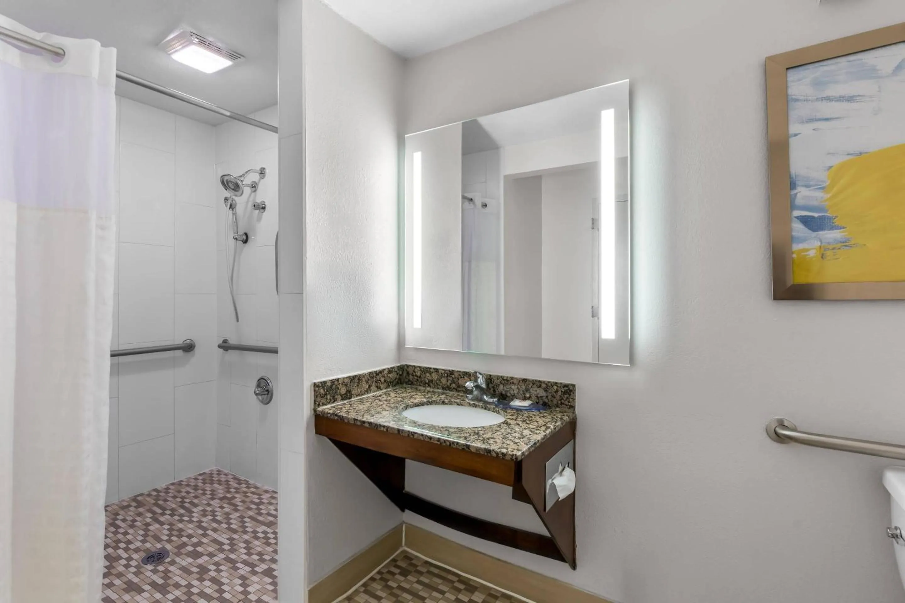 Bedroom in Comfort Inn Nashville West