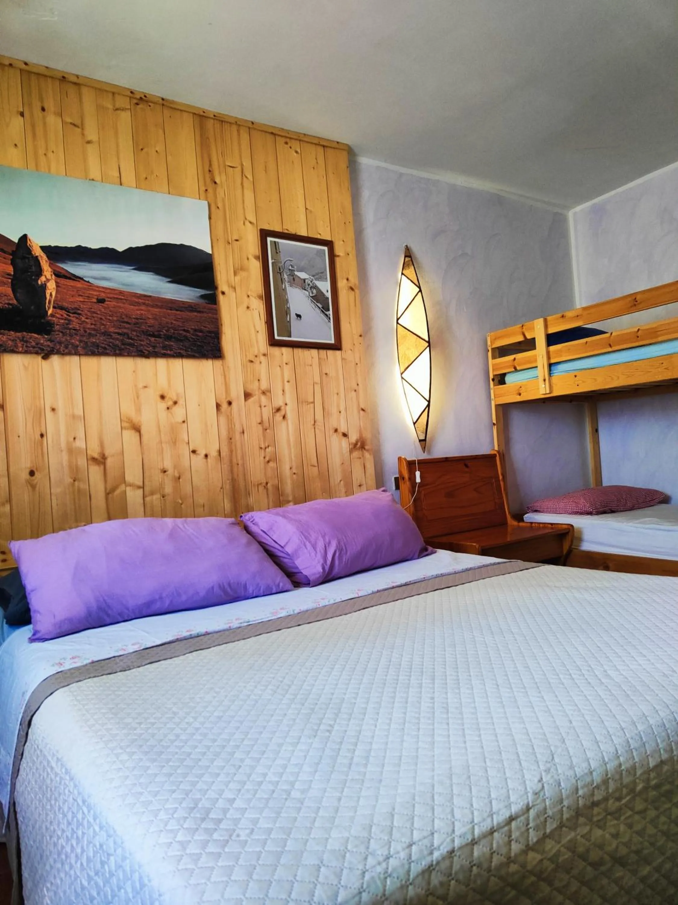 Photo of the whole room, Bed in B&B Bivacco Frasassi climbing & trail running house