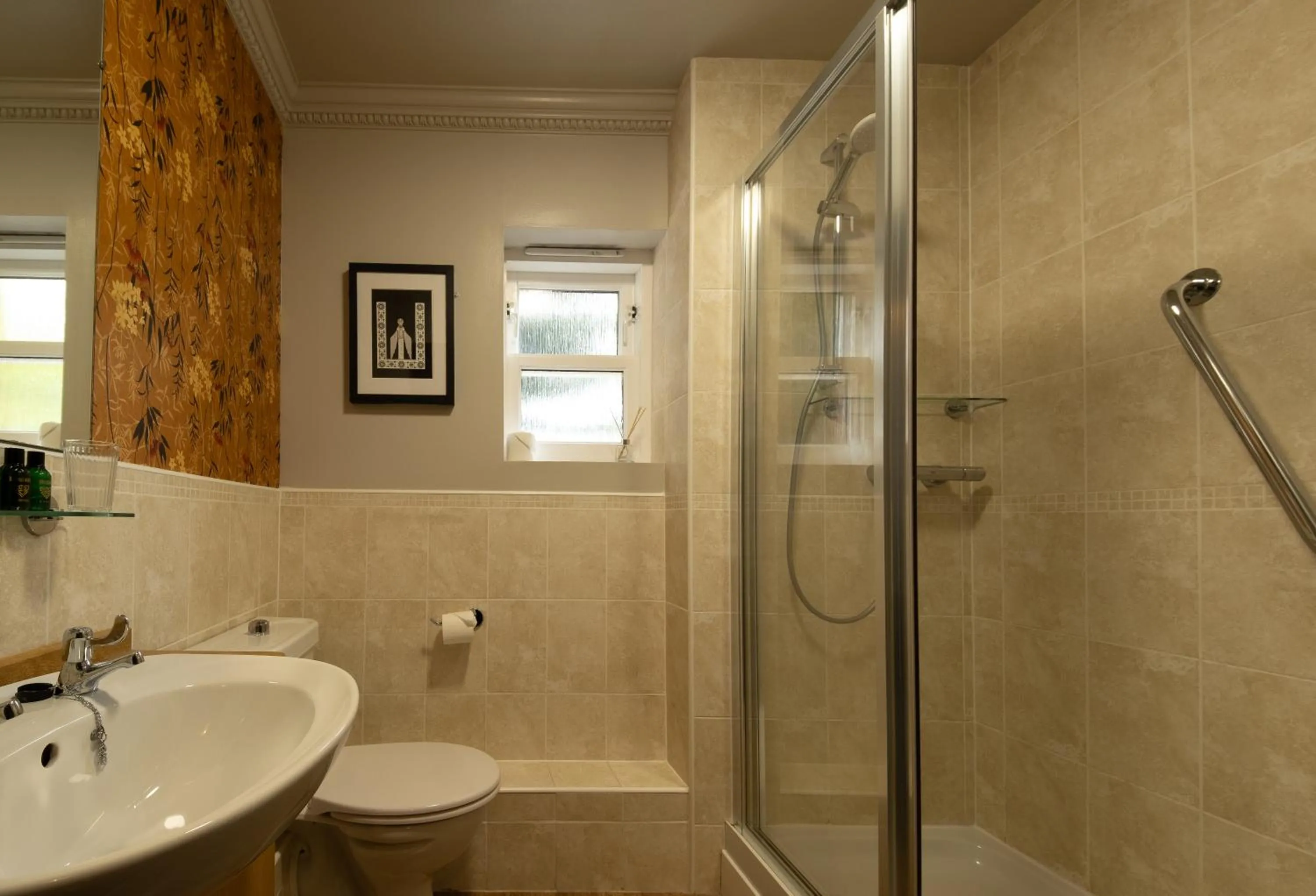 Bathroom in Brockley Hall Hotel