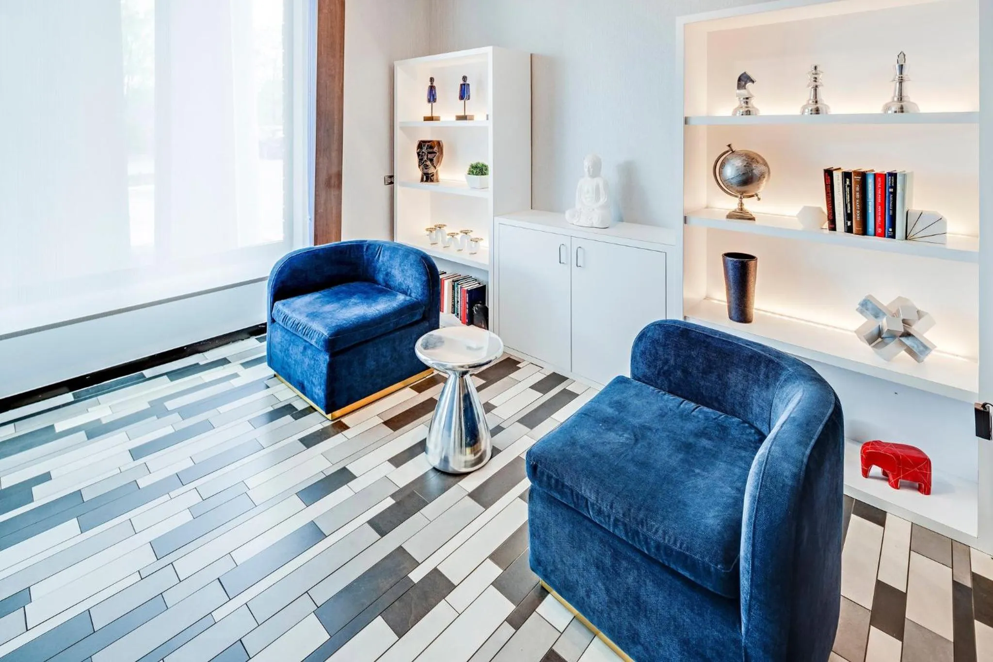 Property building in Holiday Inn Express Hotel & Suites Ohio State University- OSU Medical Center by IHG