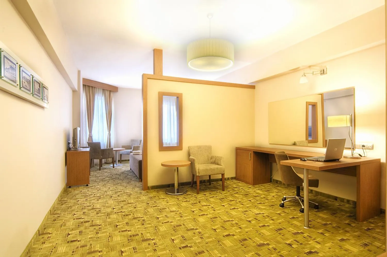 Photo of the whole room in Cerkezkoy Business Hotel