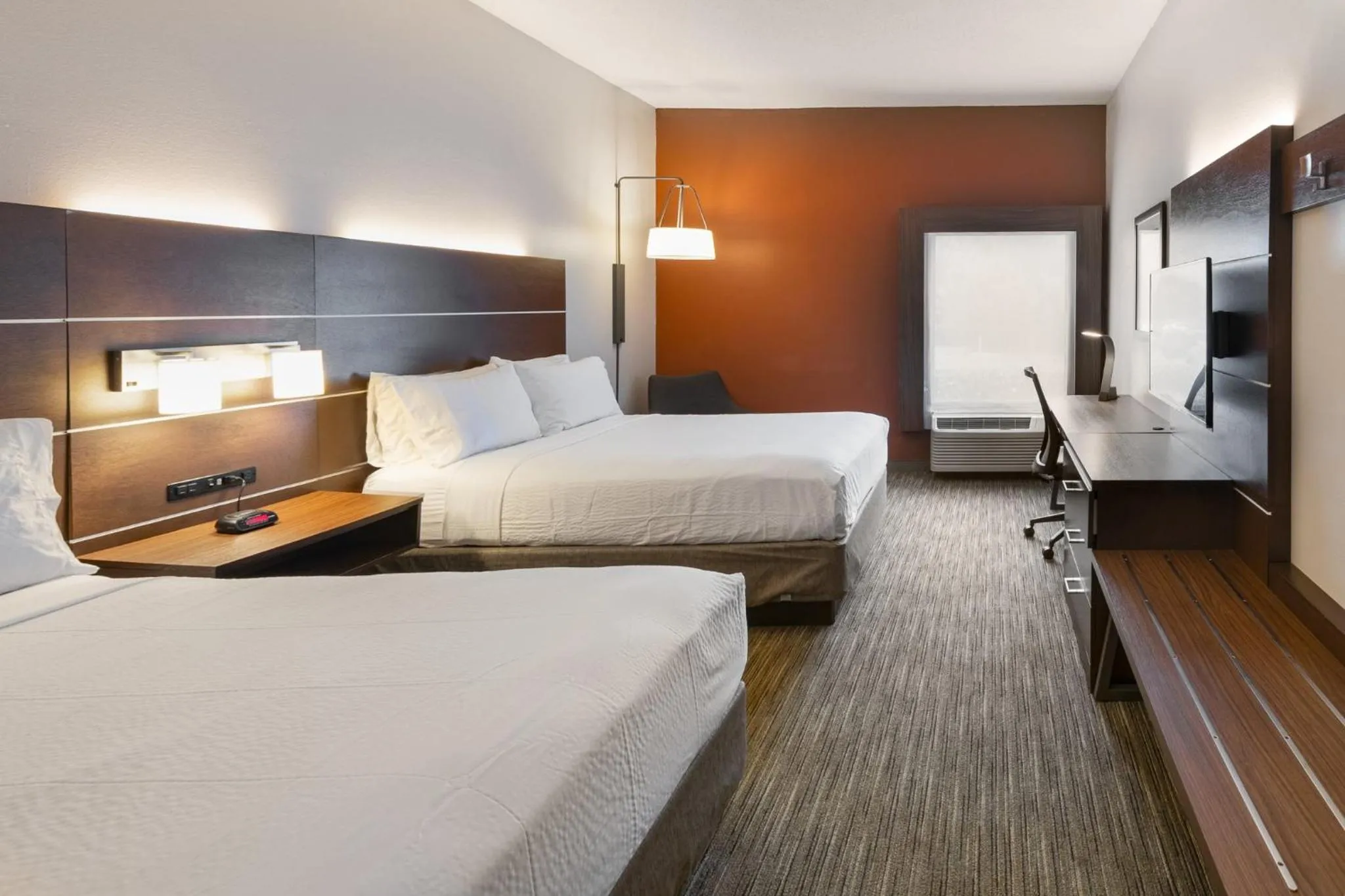 Photo of the whole room, Bed in Holiday Inn Express Hotel & Suites Blythewood by IHG