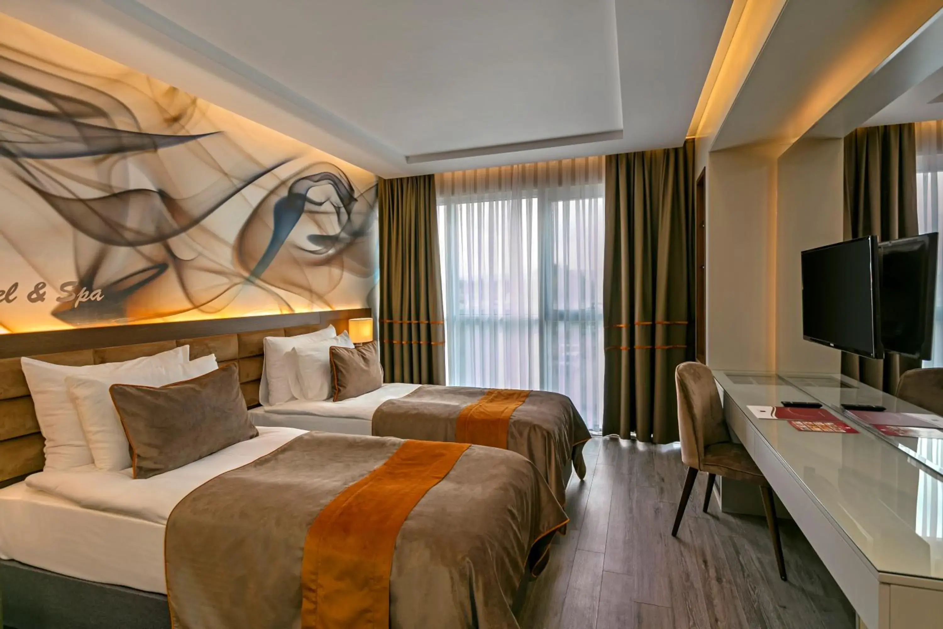 Deluxe Standard Room - single occupancy in B Business Hotel & Spa Deluxe Standard Room - single occupancy in B Business Hotel & Spa