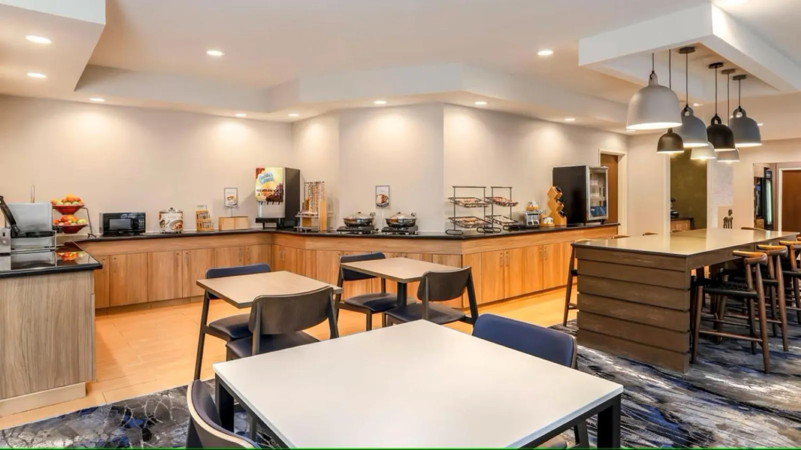Restaurant/places to eat in Fairfield Inn & Suites Houston Westchase