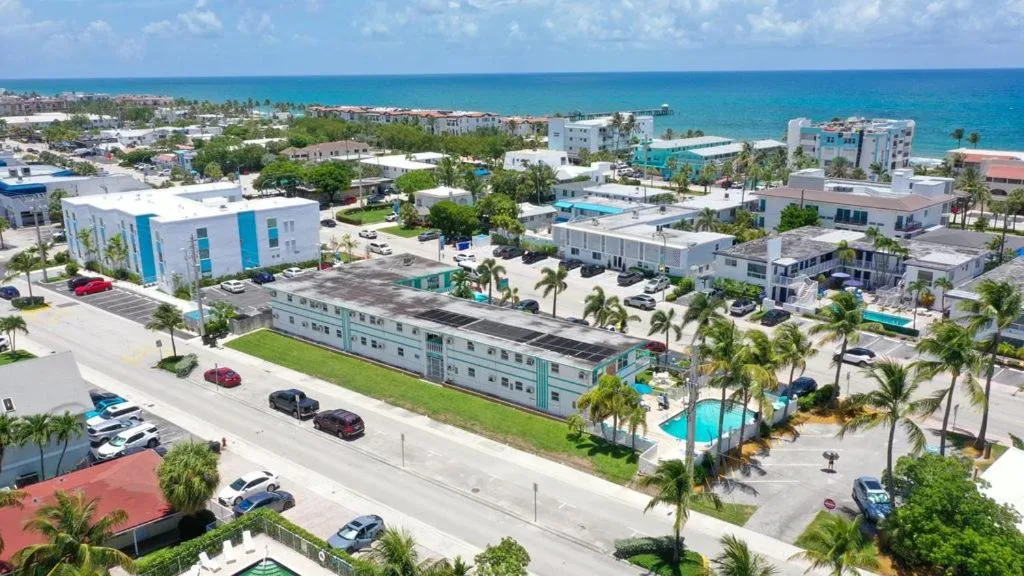 Property building in Horizon by the Sea Inn
