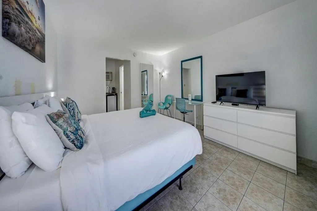 Bedroom, Bed in Horizon by the Sea Inn