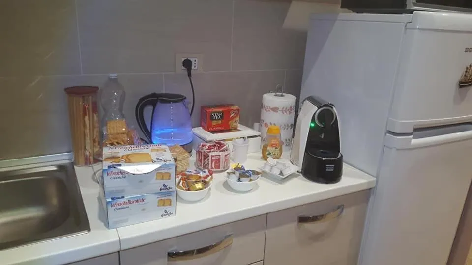 Coffee/tea facilities in Guest House Le Tre Spezie